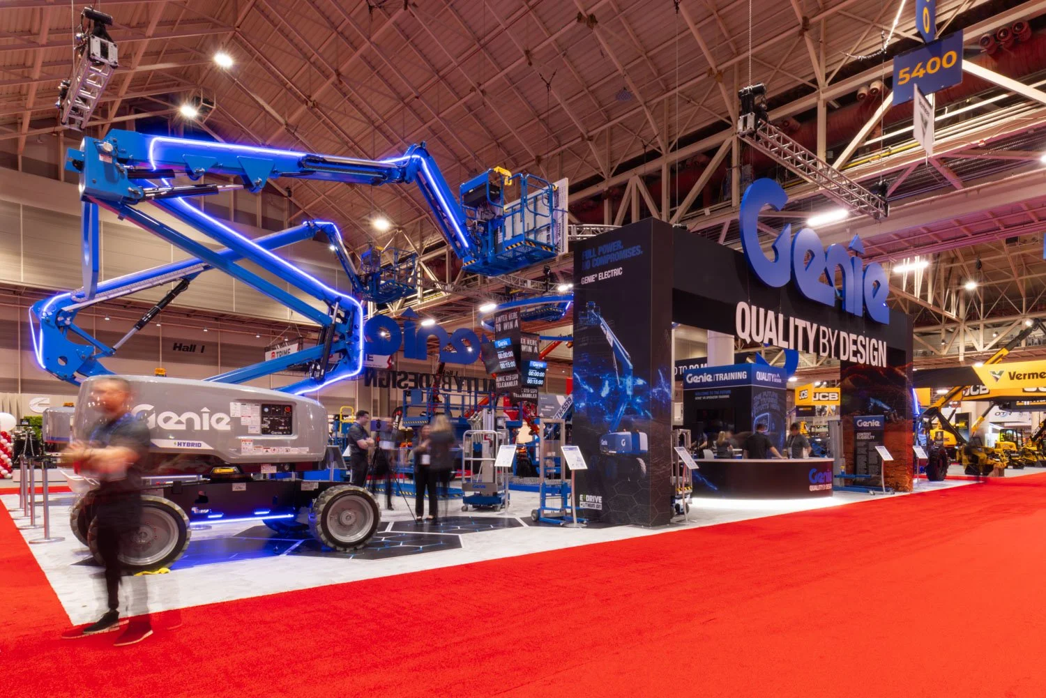 genie-at-ara-tradeshow-booth.jpg