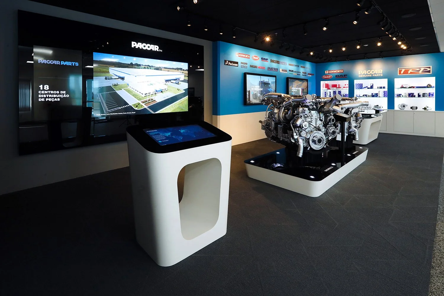 paccar-parts-experience-center-interactive-console-engine-display.jpg