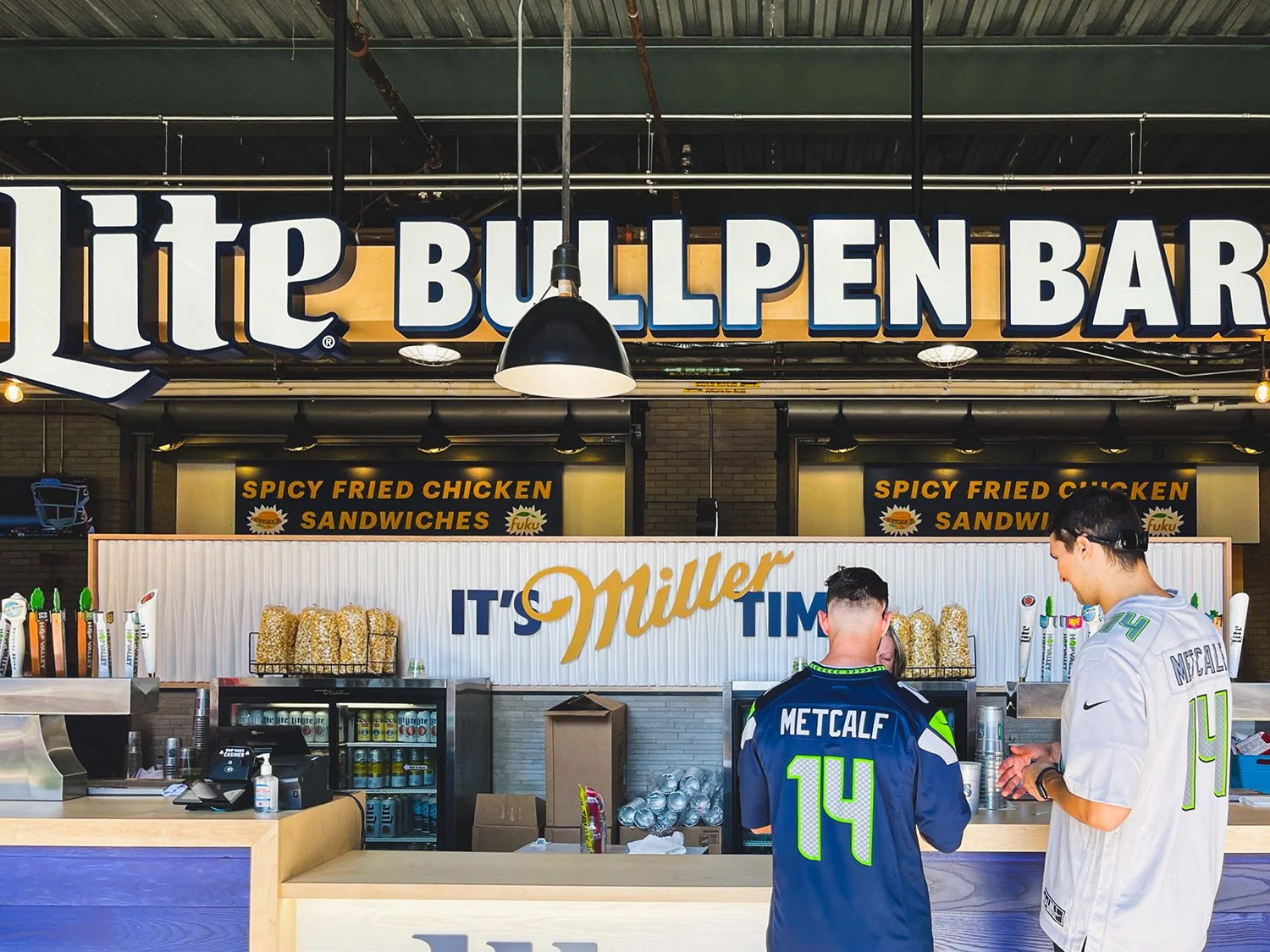 seattle-mariners-concessions-tmobile-park-bar.jpg