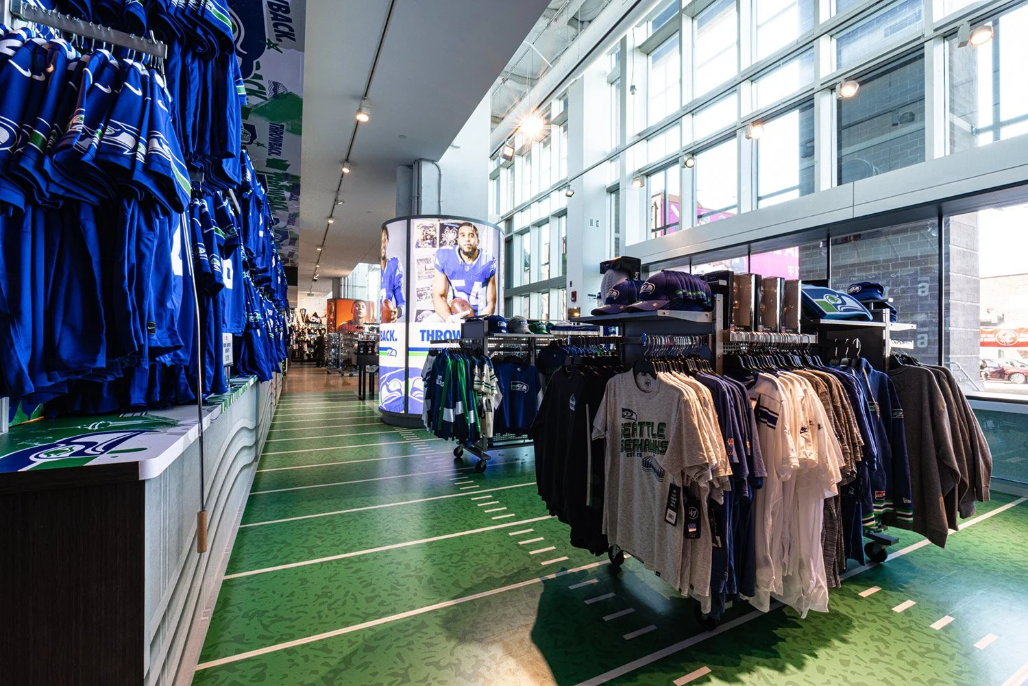 seahawks-throwback-experience-retail-displays.jpg