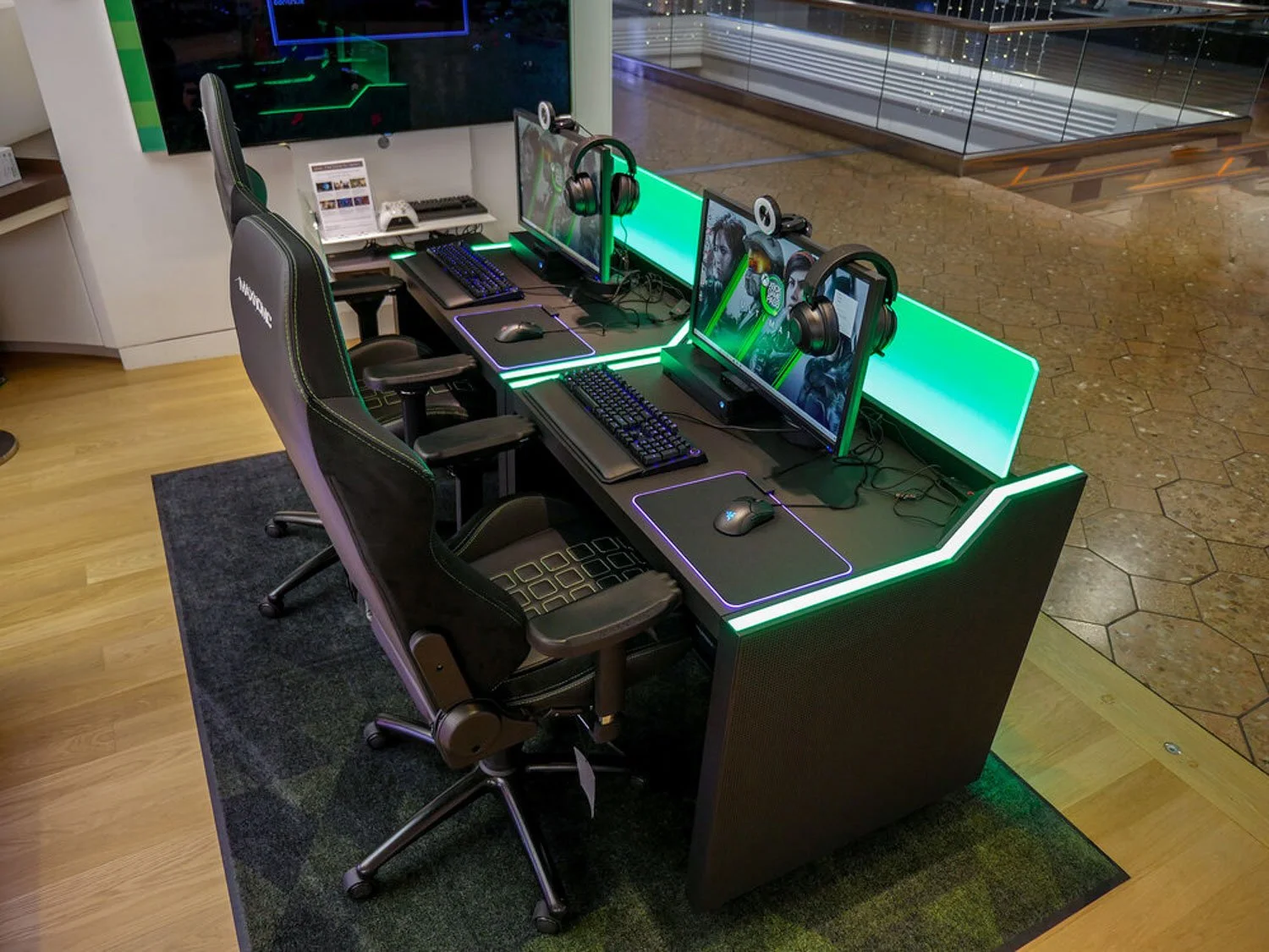 xbox-gaming-pods-desk-set-up.jpg