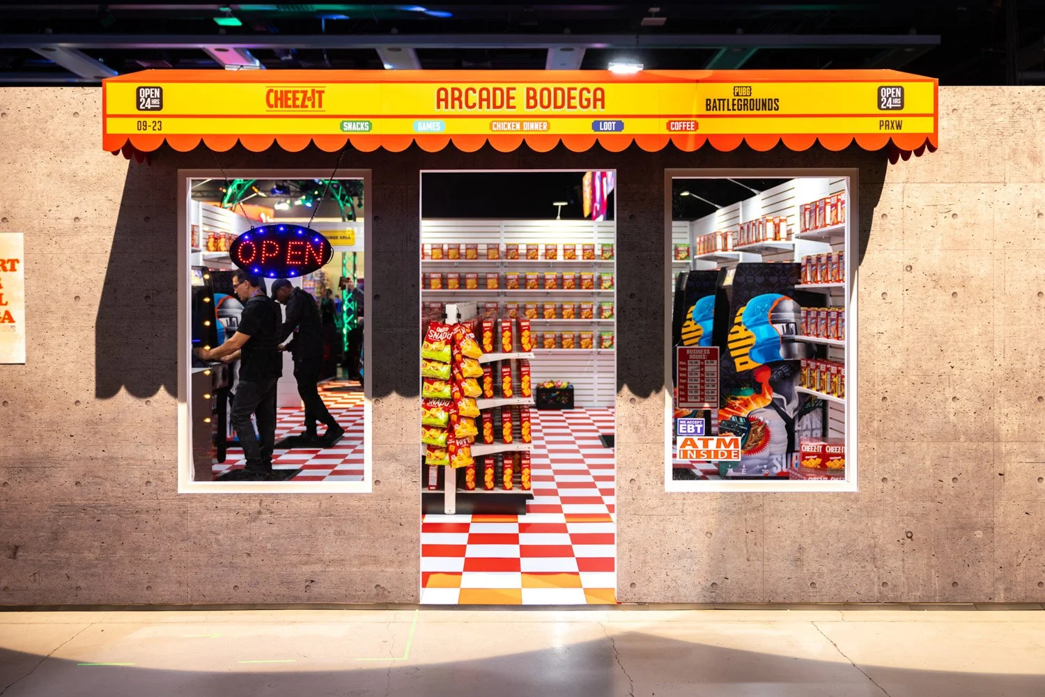 cheez-it-at-pax-west-tradeshow-booth-front.jpg