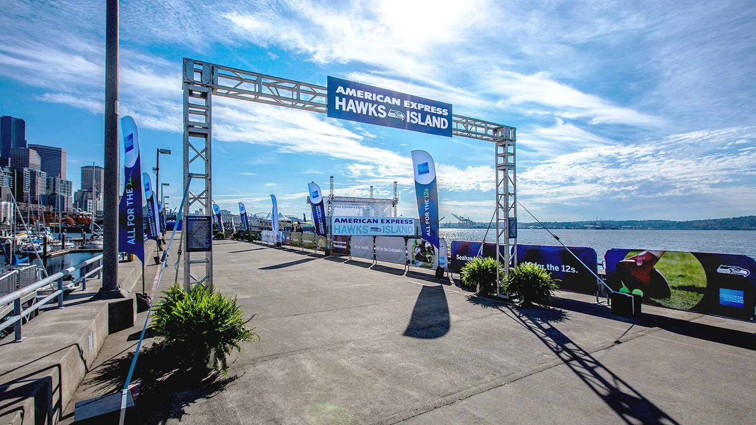 american-express-hawks-island-metal-arch.jpg