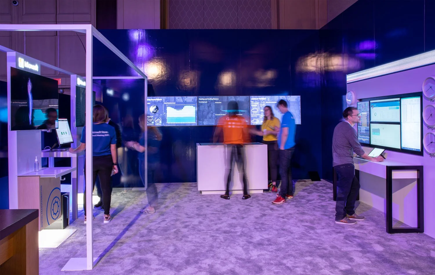 microsoft-store-annual-meeting-people-interacting.jpg