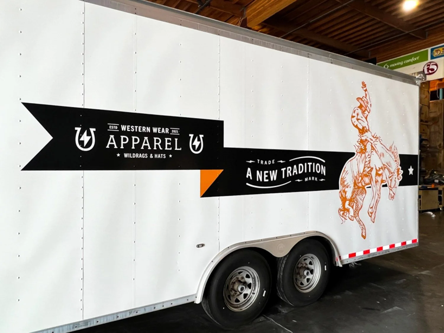 bolt-ranch-mobile-store-apparel-retail-trailer.jpg