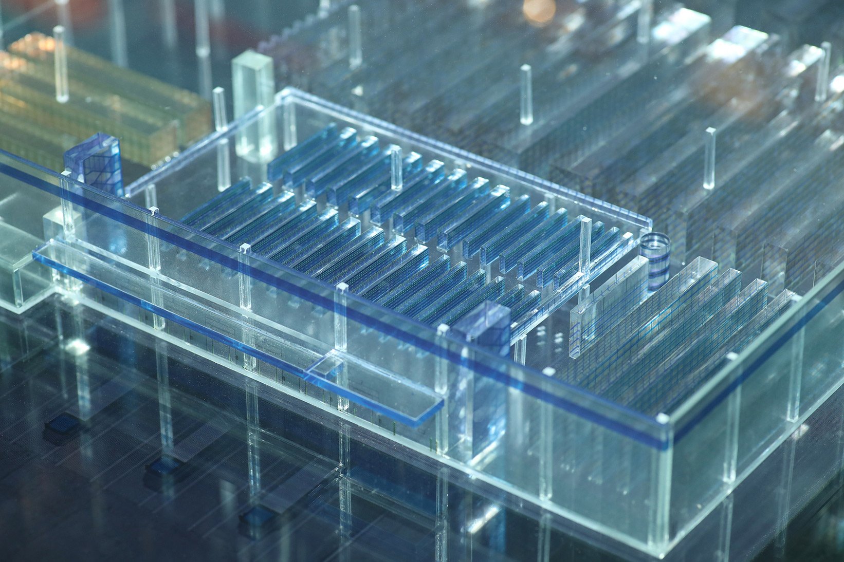 paccar-parts-experience-center-acrylic-model-detail.jpg