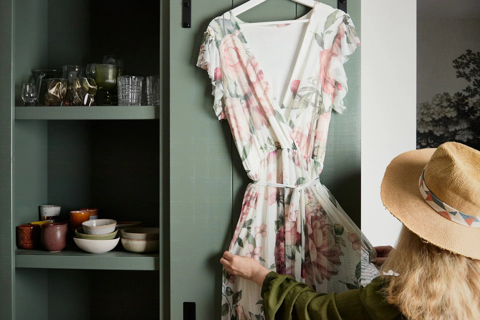 Steps to Building a Versatile Spring Formal Wardrobe