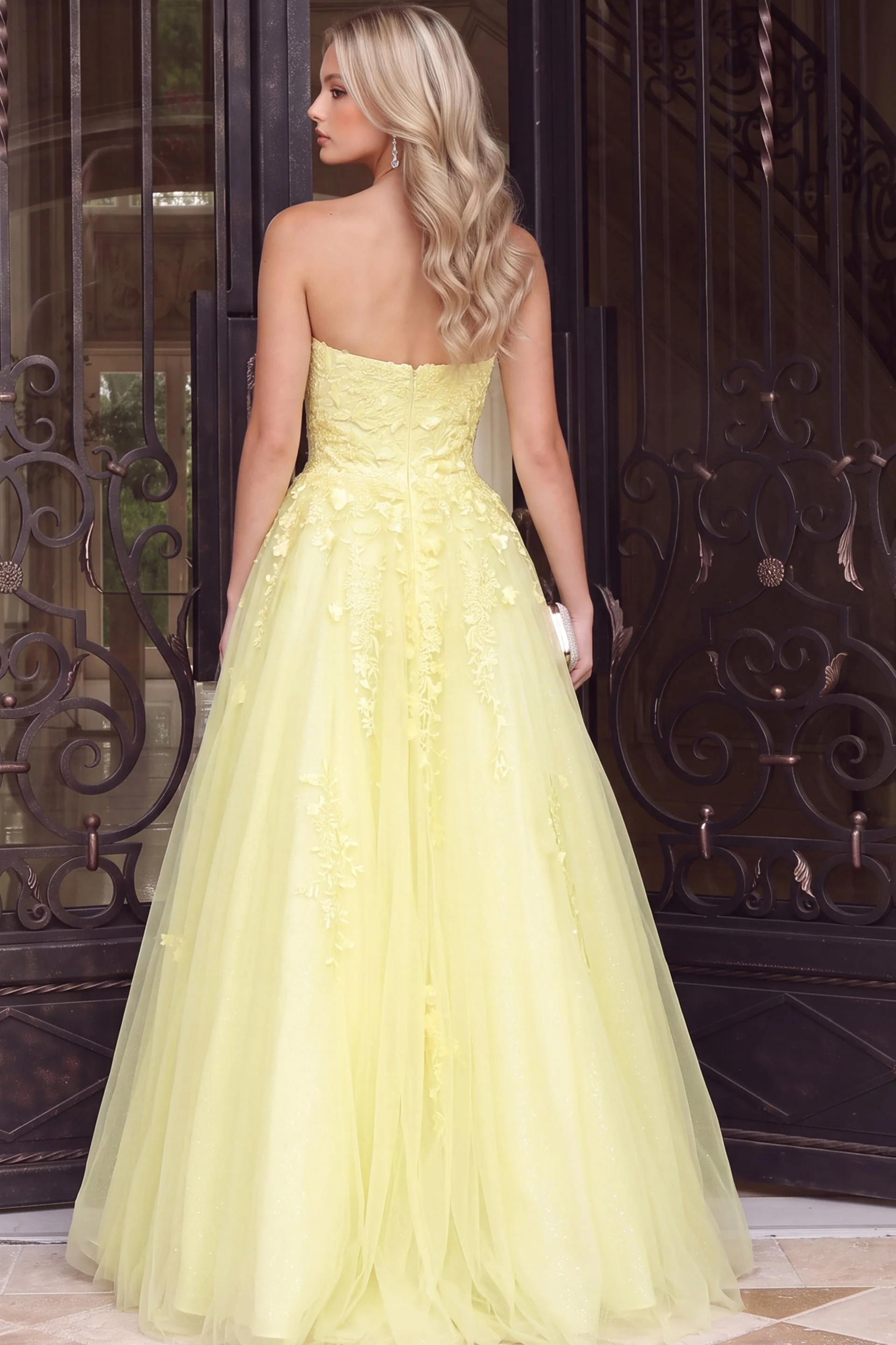 JOVANI_1831_2.jpg