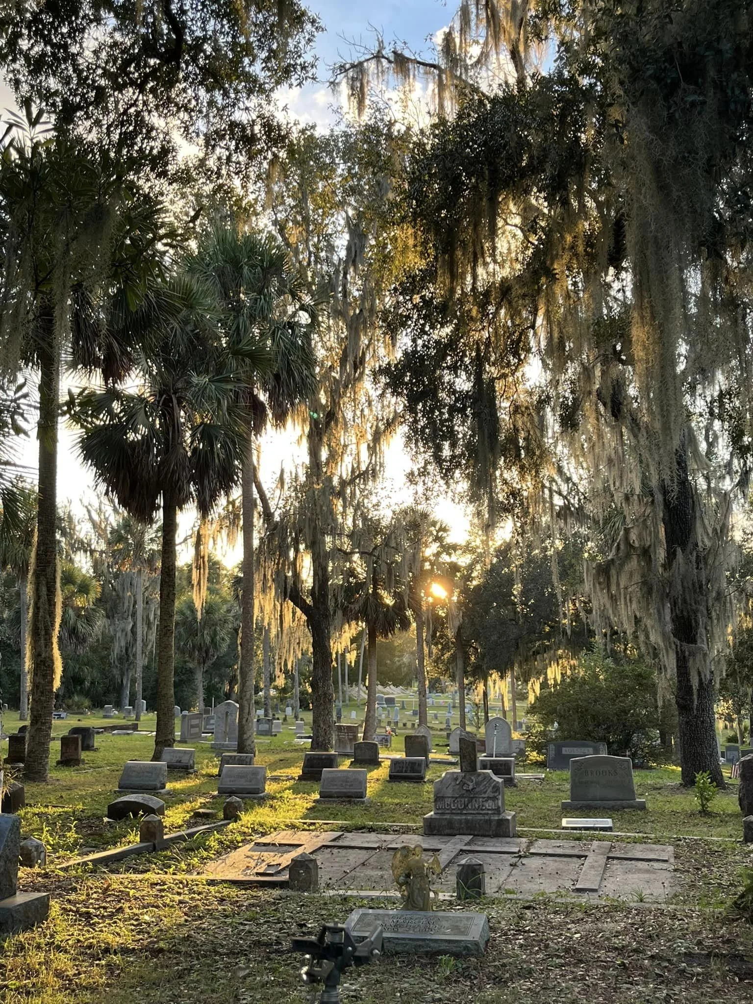 35th Historic Oakdale Cemetery Walk