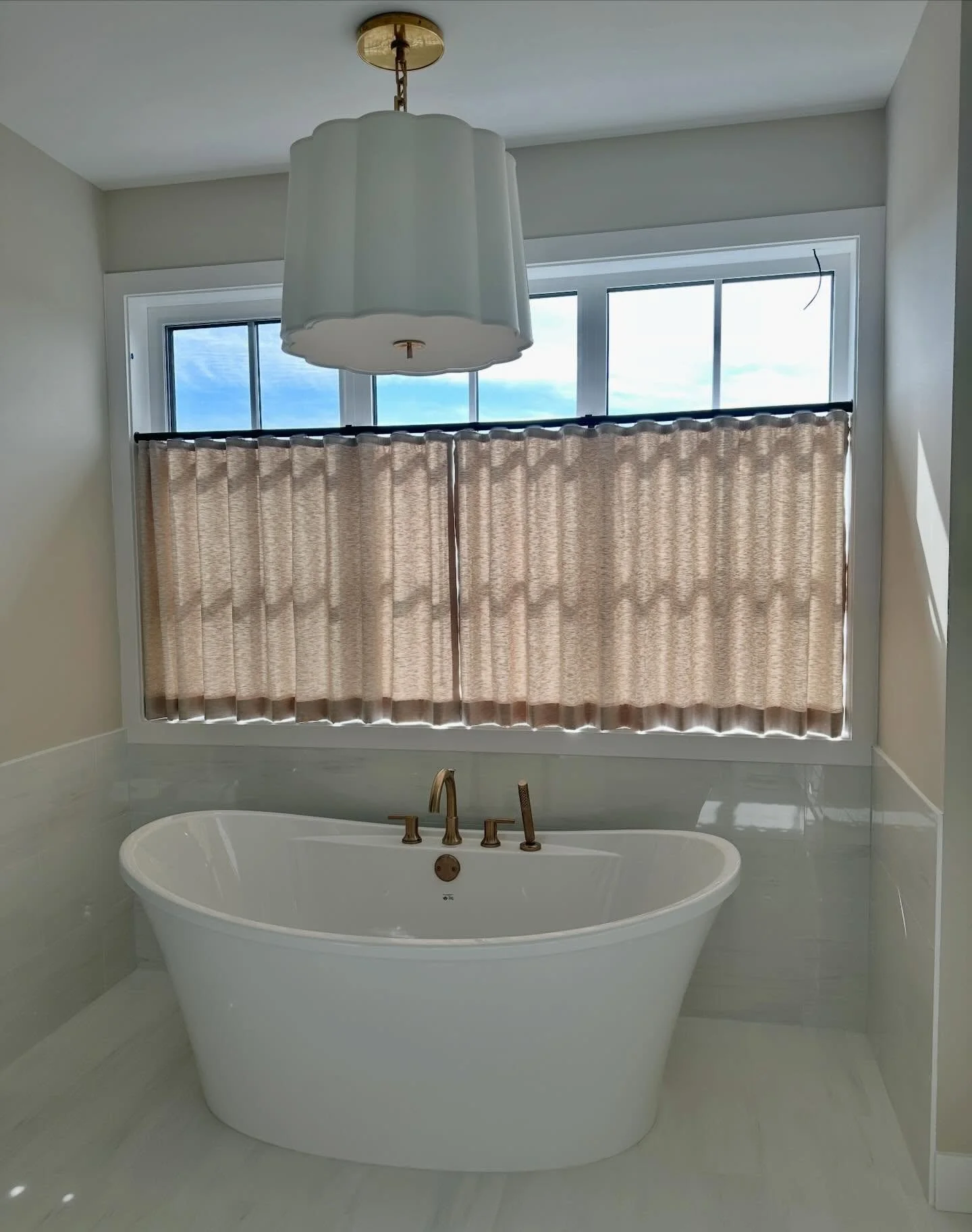 From dreamy drapery, lighting and furniture installs to selections meetings and our own spring planter installs ahead of our &lsquo;Bring On Spring&rsquo; event tomorrow, it&rsquo;s been another full throttle, full hearted week at TCH. 

Cheers to my