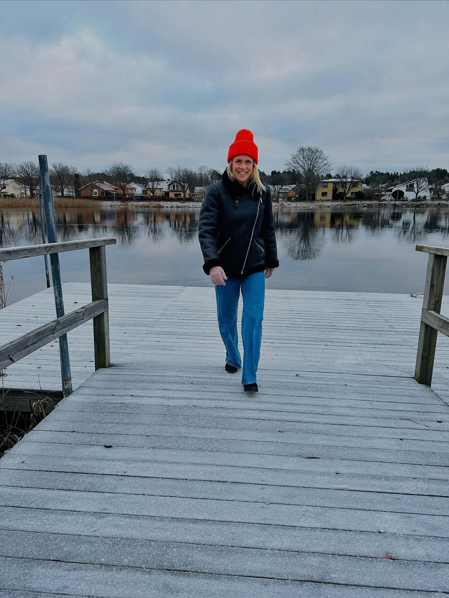 MASSA
GOD
JUL
K&Auml;RA DU
❤️

Du kan inte best&auml;mma vad som kommer h&auml;nda.
Men du kan best&auml;mma hur du kommer att tolka det.
Och uppleva det som h&auml;nder. 💙

Kom ocks&aring; ih&aring;g&hellip;

Din f&ouml;rm&aring;ga att skapa kraft 