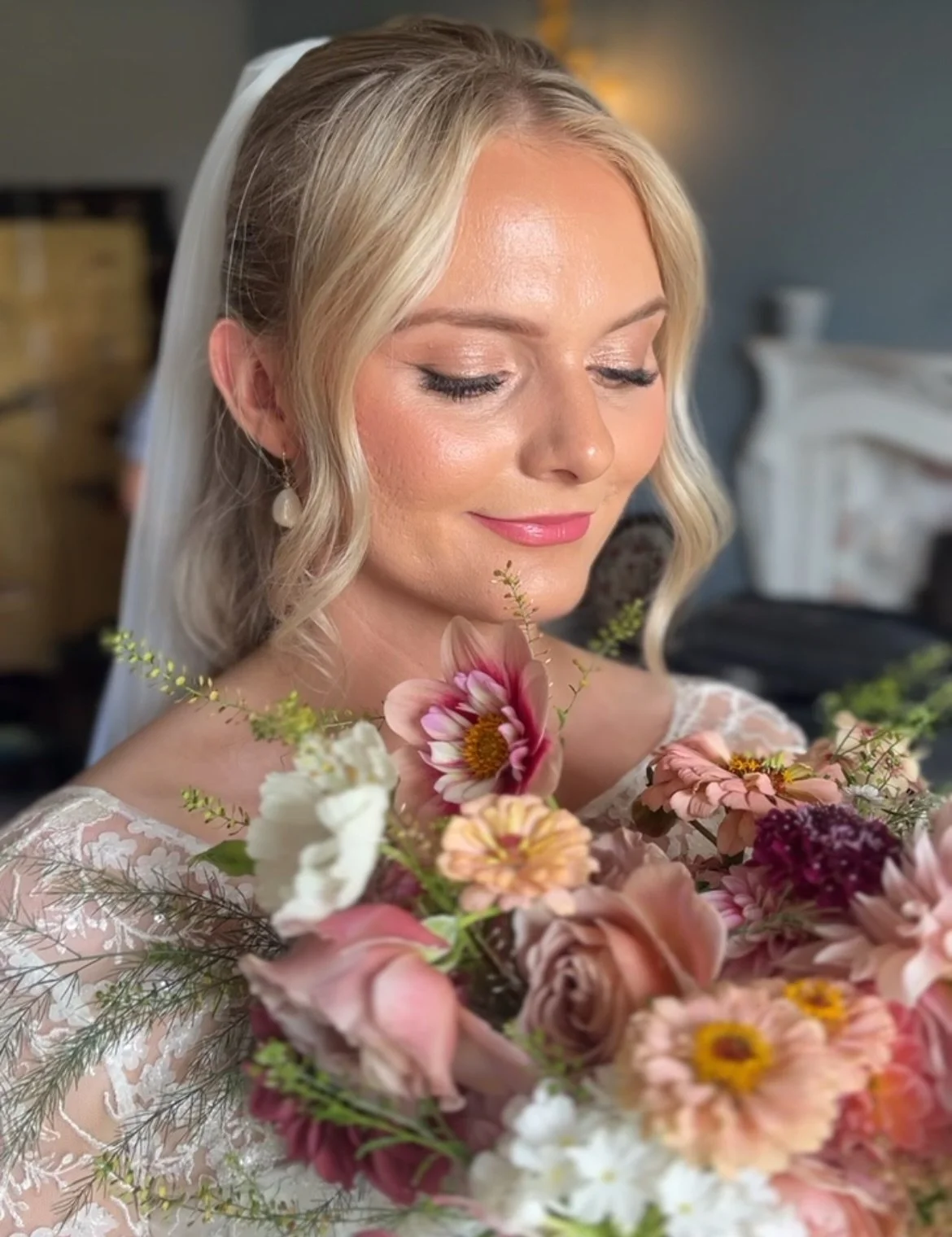 An actual &lsquo;Angel&rsquo; 🪽of a bride👰🏼&zwj;♀️ ✨ @emily_rwise 

At one of the most stunning venues @boconnocweddings 

Dream team!

💇🏼&zwj;♀️my girl who created a brides dream hair @parisiumhair ✨

Flawless tan &amp; glow by @sunkissedsprayt