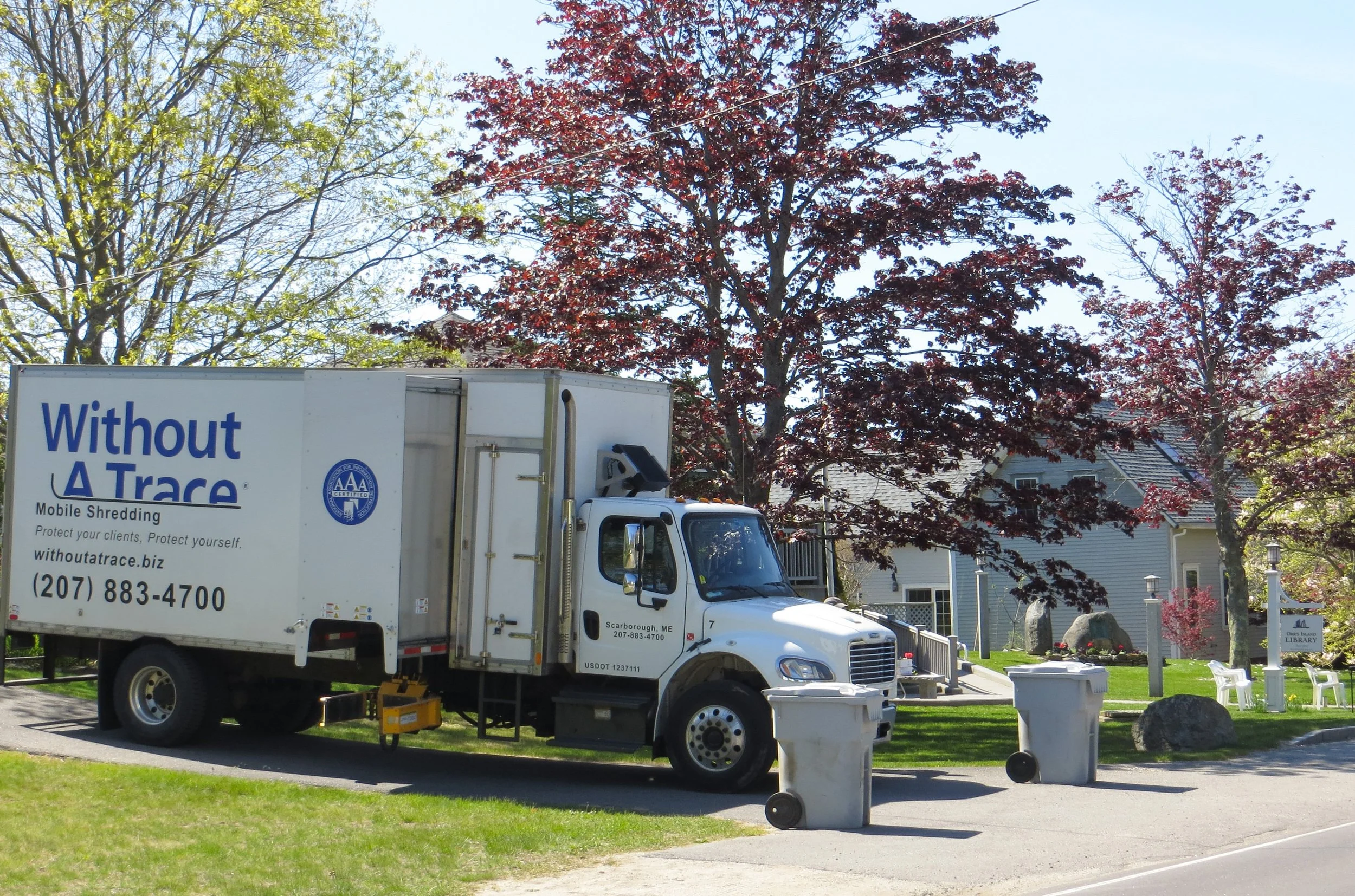 FREE PAPER SHREDDING