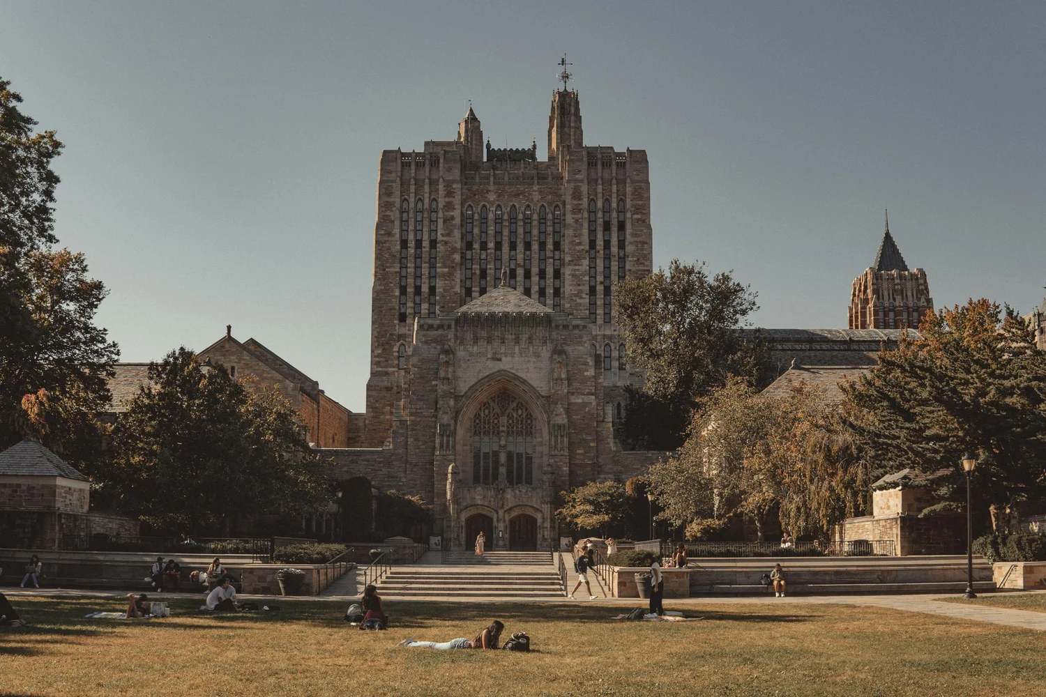 Direct Admissions Explained: Getting Into College Without Applying ...