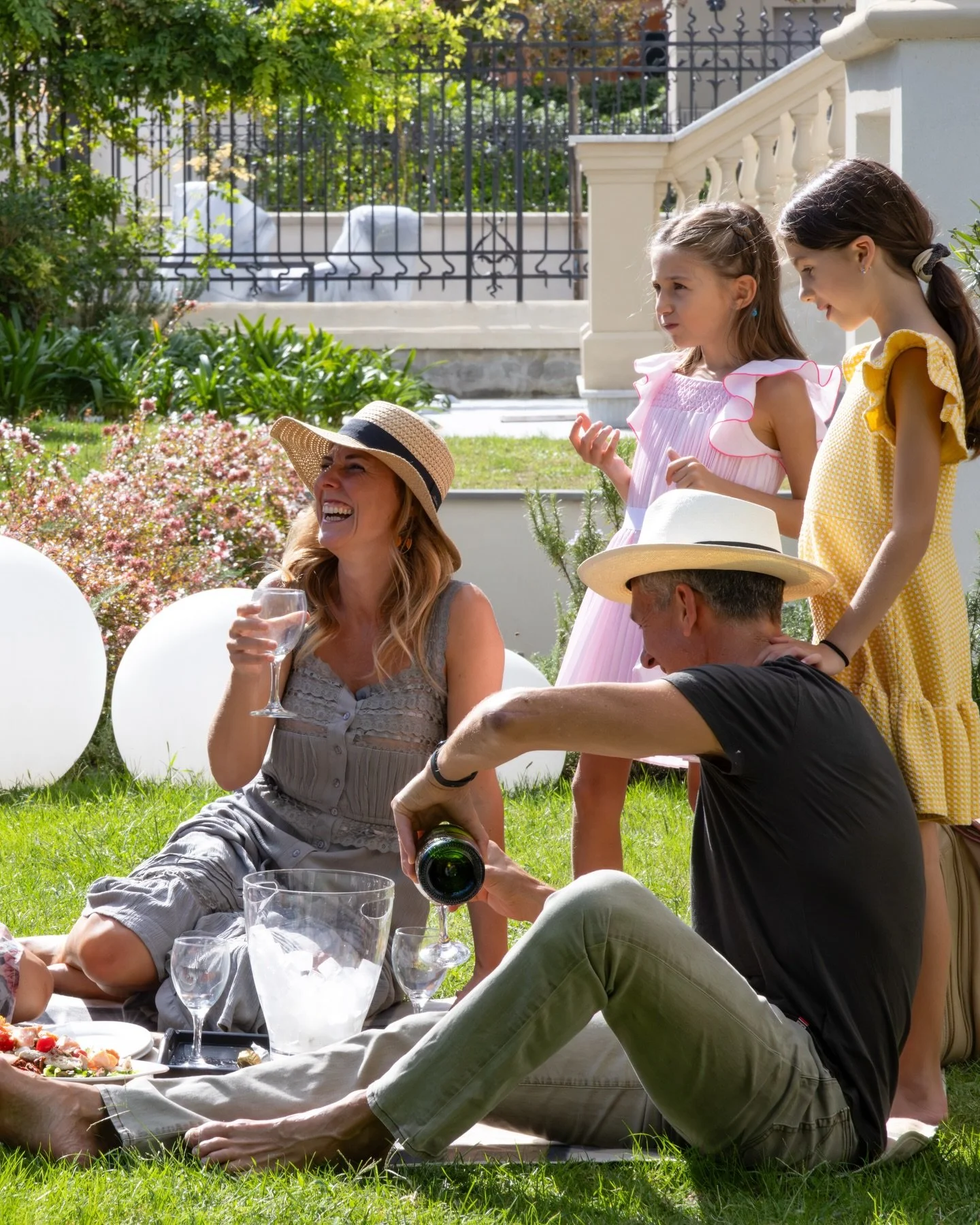 March on the Riviera feels like this&hellip;..

Sun on the grass.
Barefoot afternoons.
Laughter drifting through the garden.

Before Easter awakens the coast, there&rsquo;s a quieter kind of magic - space to breathe, to gather, to simply be together.