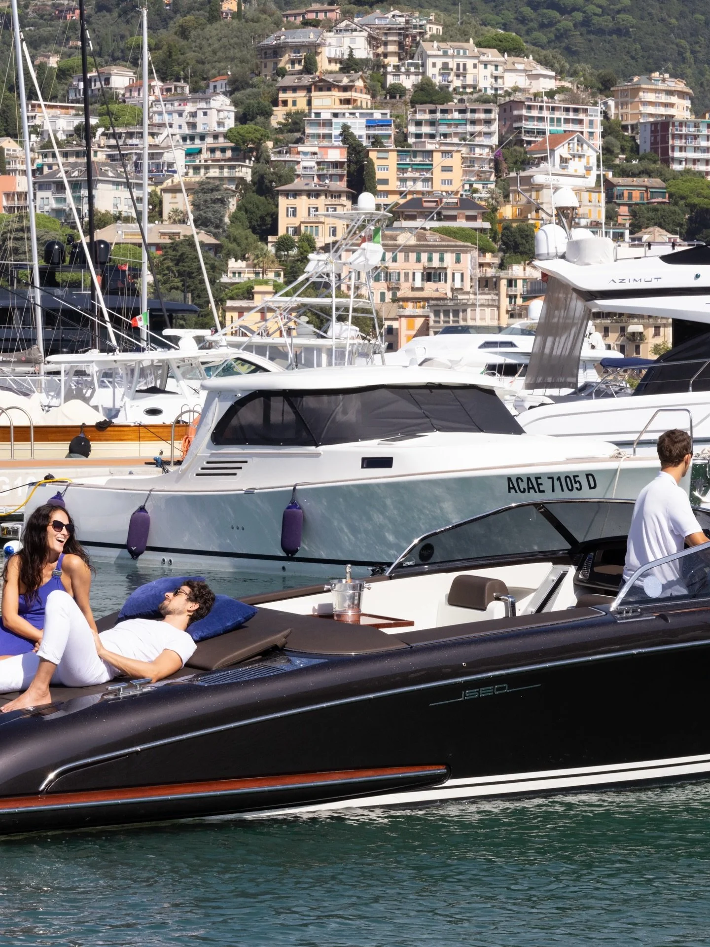 Just moments from the shoreline, where the villa meets the gentle rhythm of the sea, the Riviera begins to unfold in its most natural form.

From the elegant Rapallo marina, your private boat awaits - ready to carry you along a coastline of hidden co