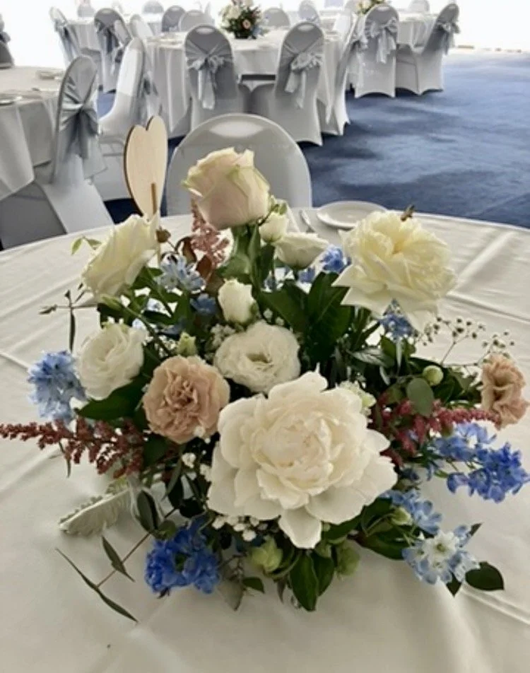 Wedding Reception Table Arrangement - Colac Golf Club