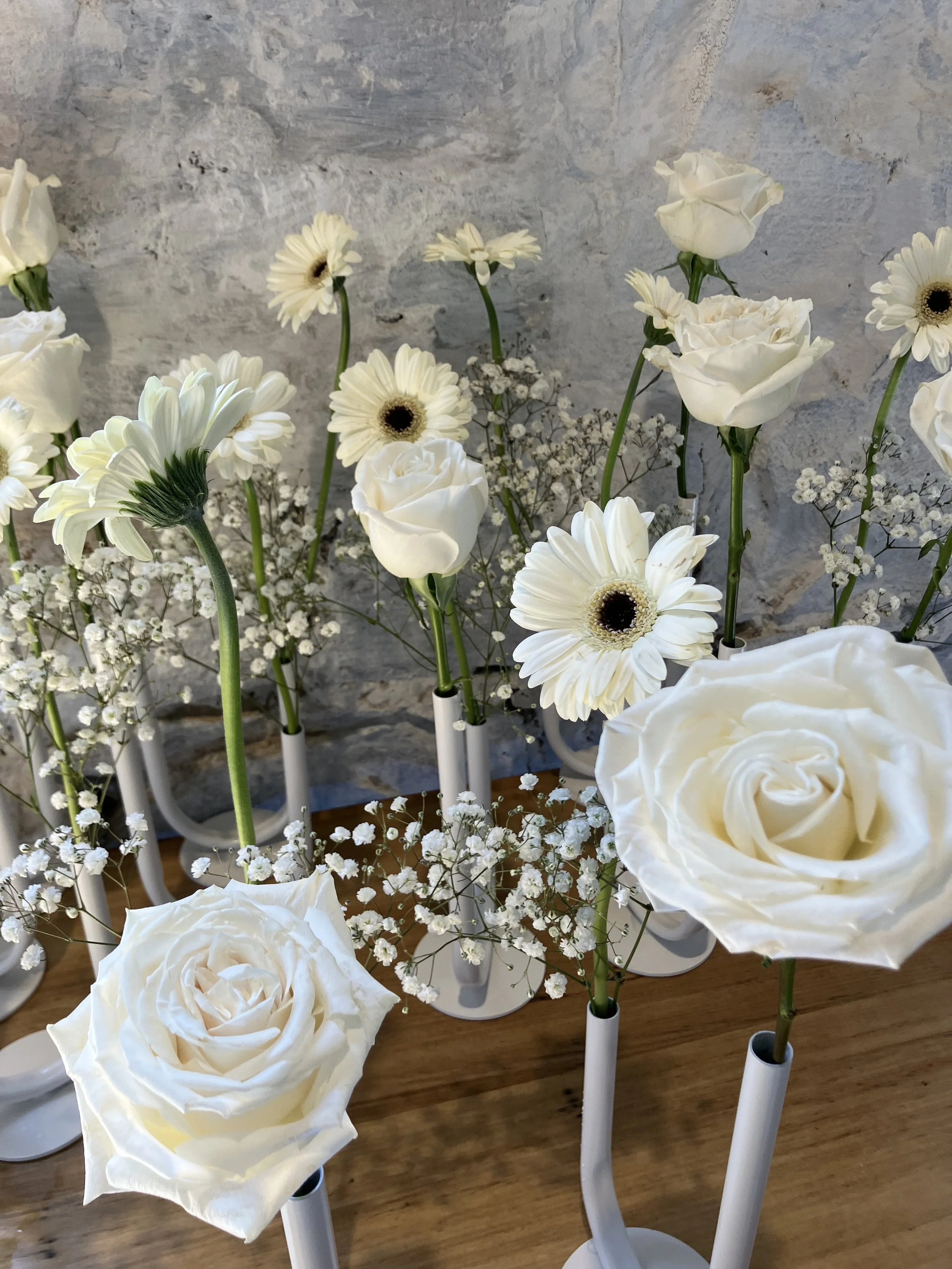 Table Arrangements U Stands (HIRE)