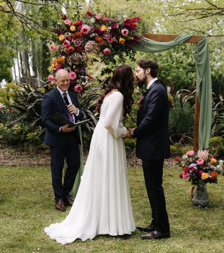 Wedding Arbor Florals - Chocolyn Homestead Wedding Venue