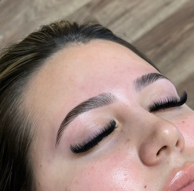 This brow lamination by @conner.blissologie has us feeling a little (dare I say) jealous??? 🤤🤭✨

A gentle reminder to pre-book your appointments with Conner as her books are busy busy busy. We love to see it, proud of her! 👏🏼