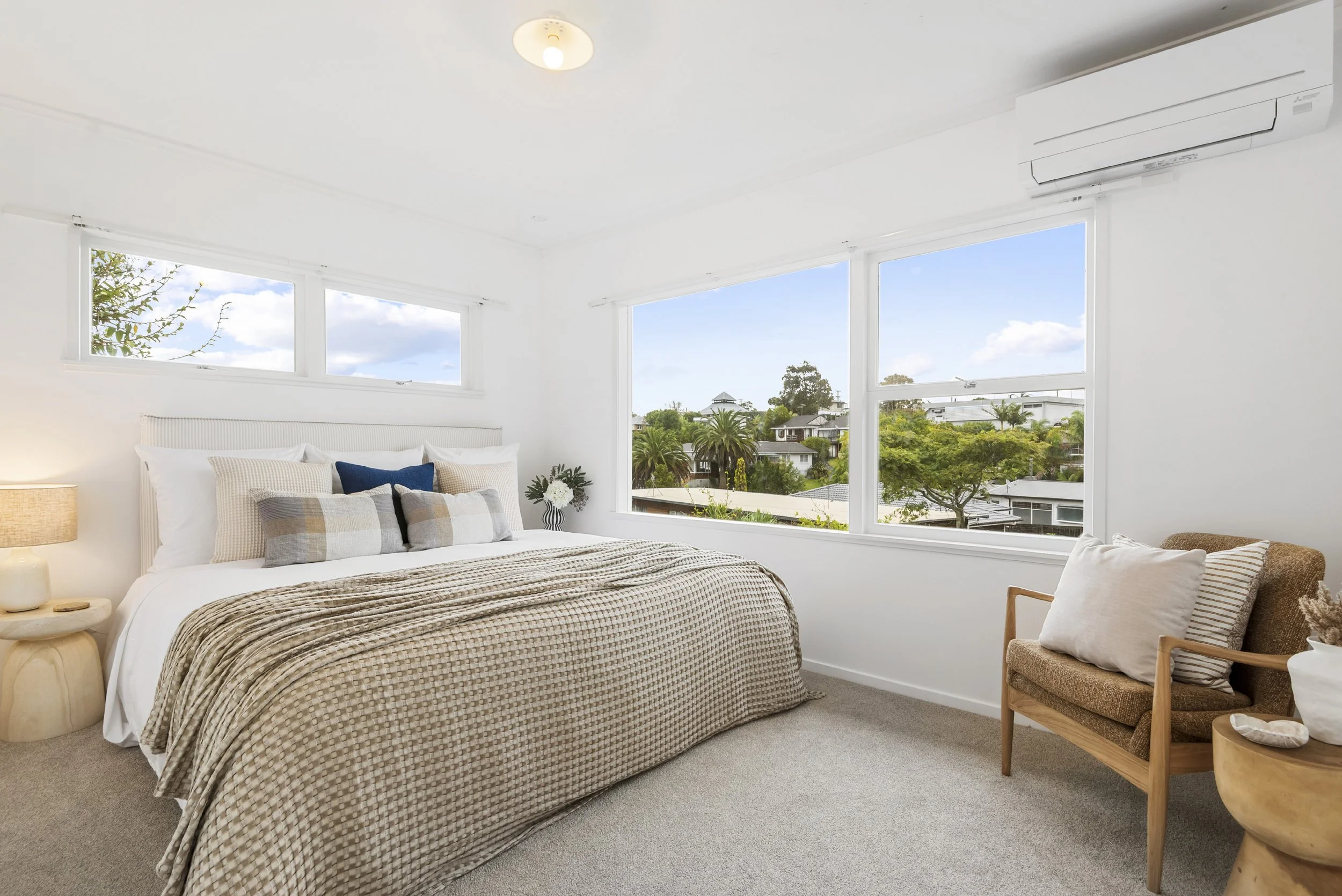 41 Knightsbridge Dr-24.jpg