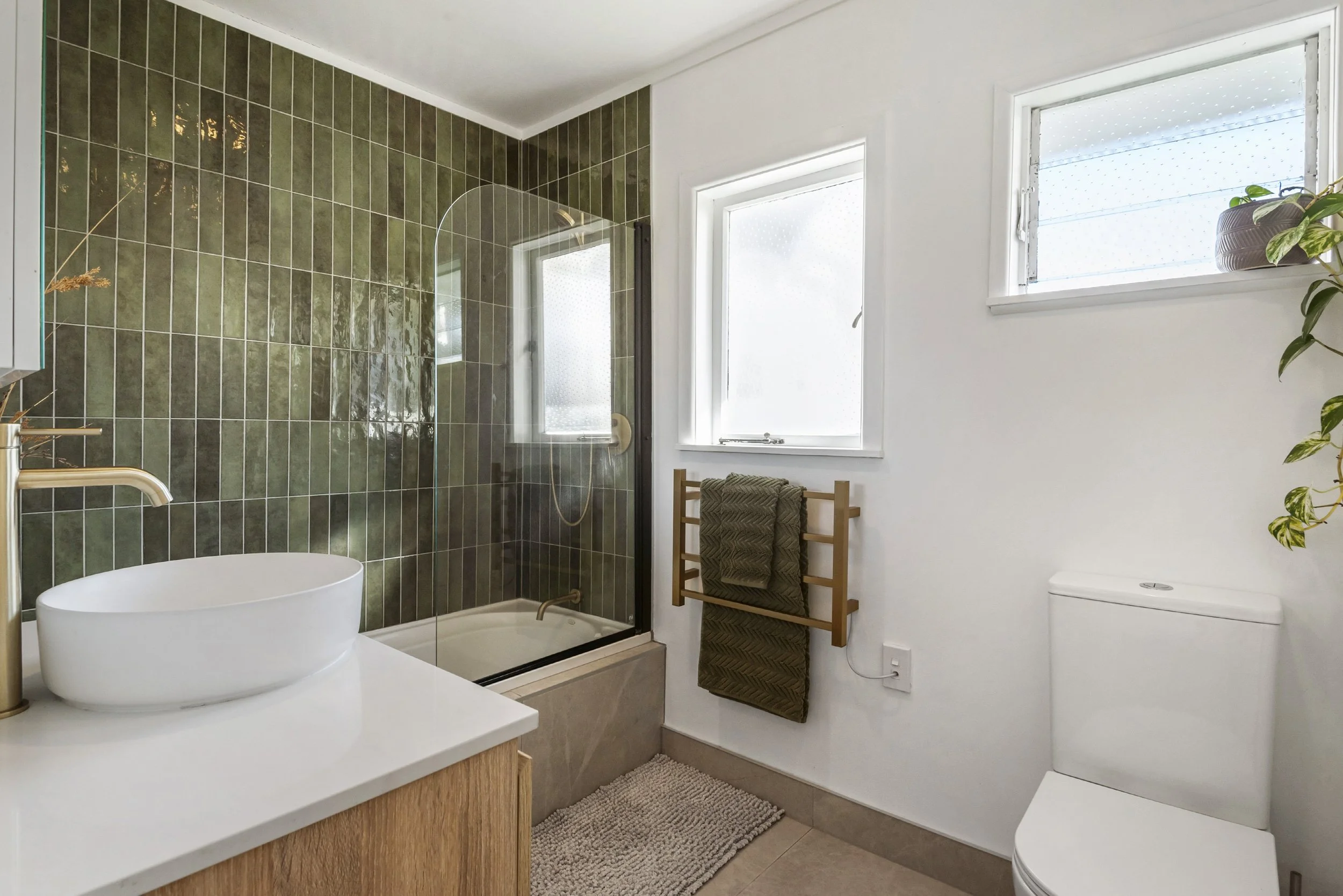 13 Howard Rd-38.jpg