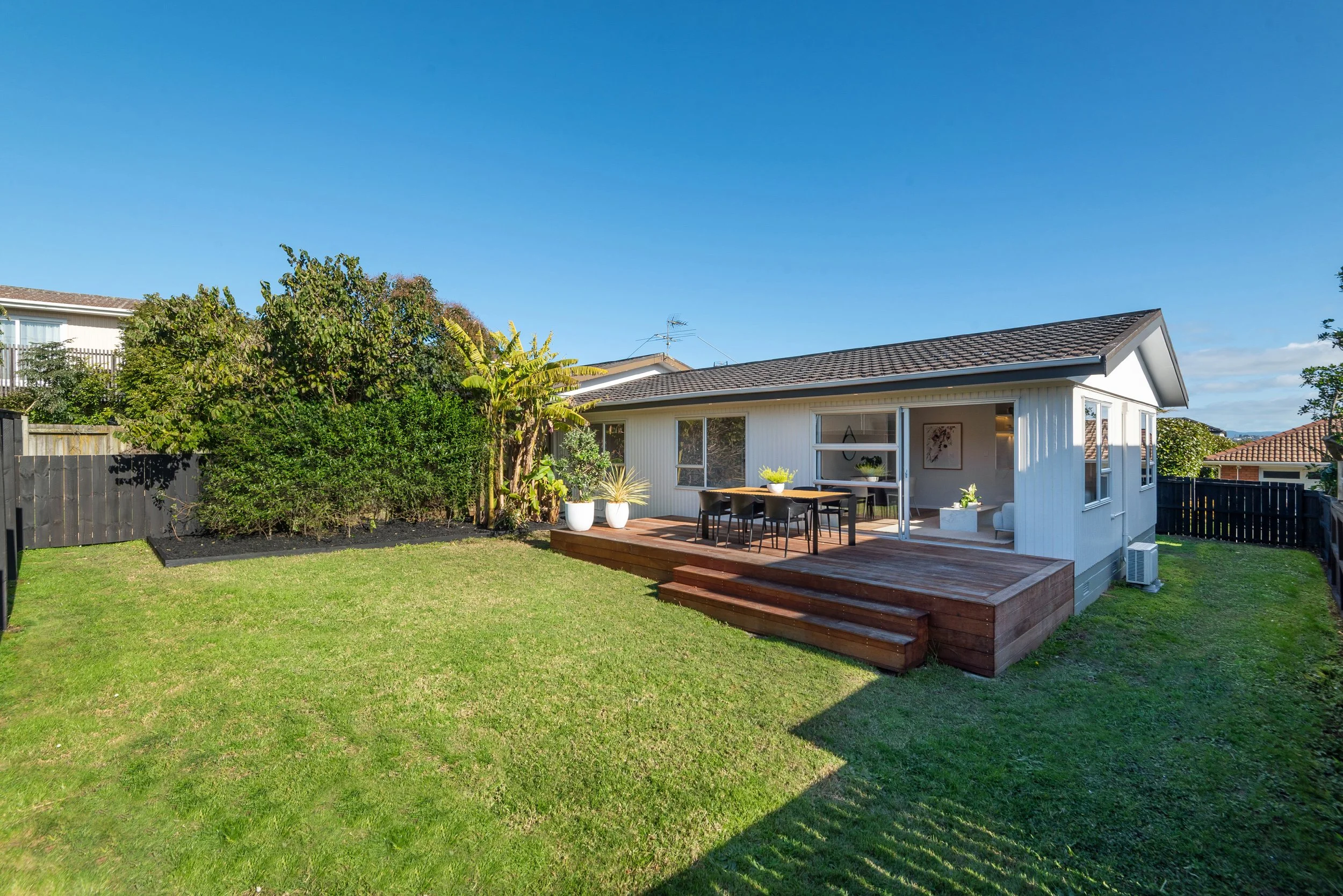 1A Hart Rd-15_edited.jpg