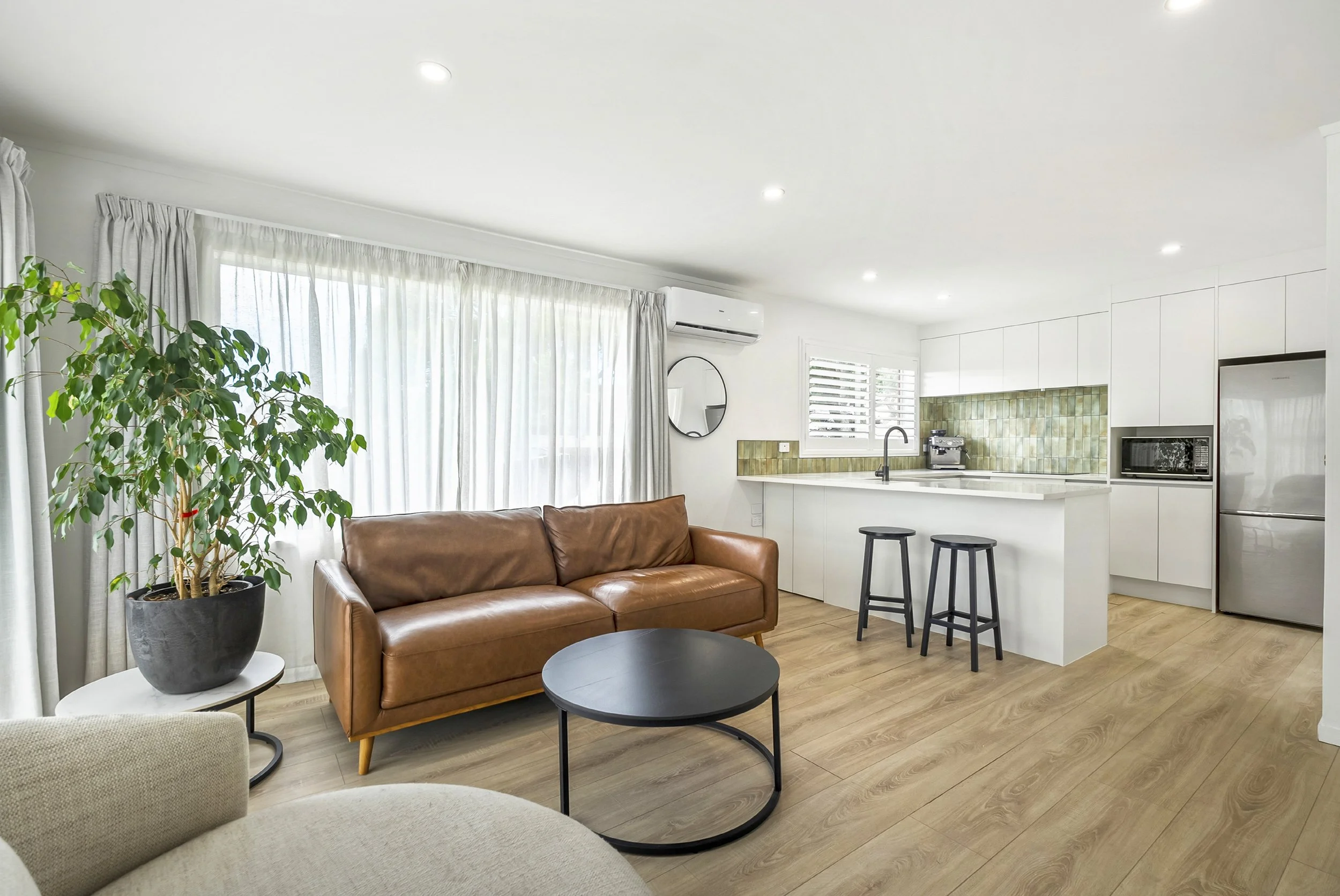 1-24 Bayview Rd-21.jpg