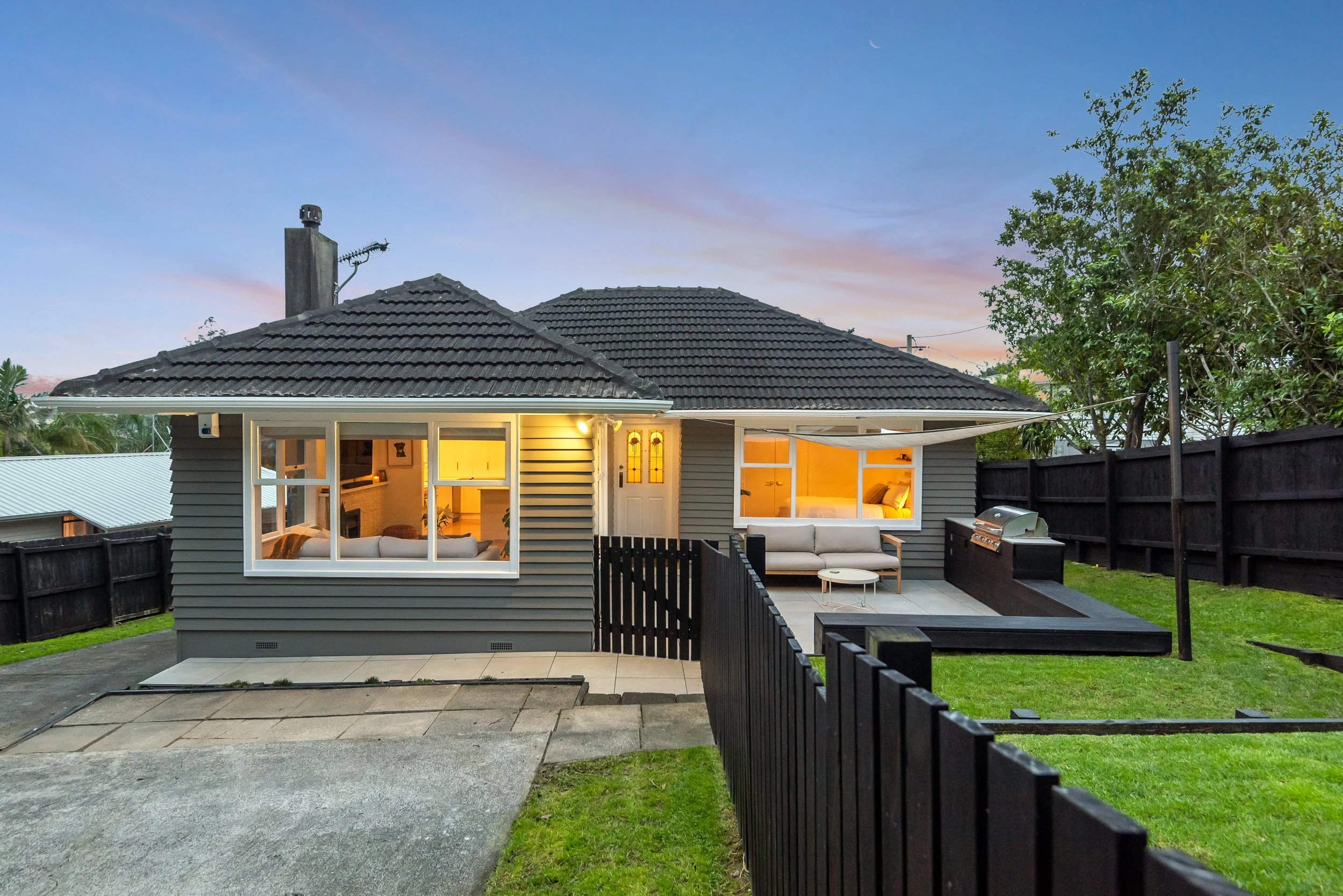13 Howard Rd-41.jpg