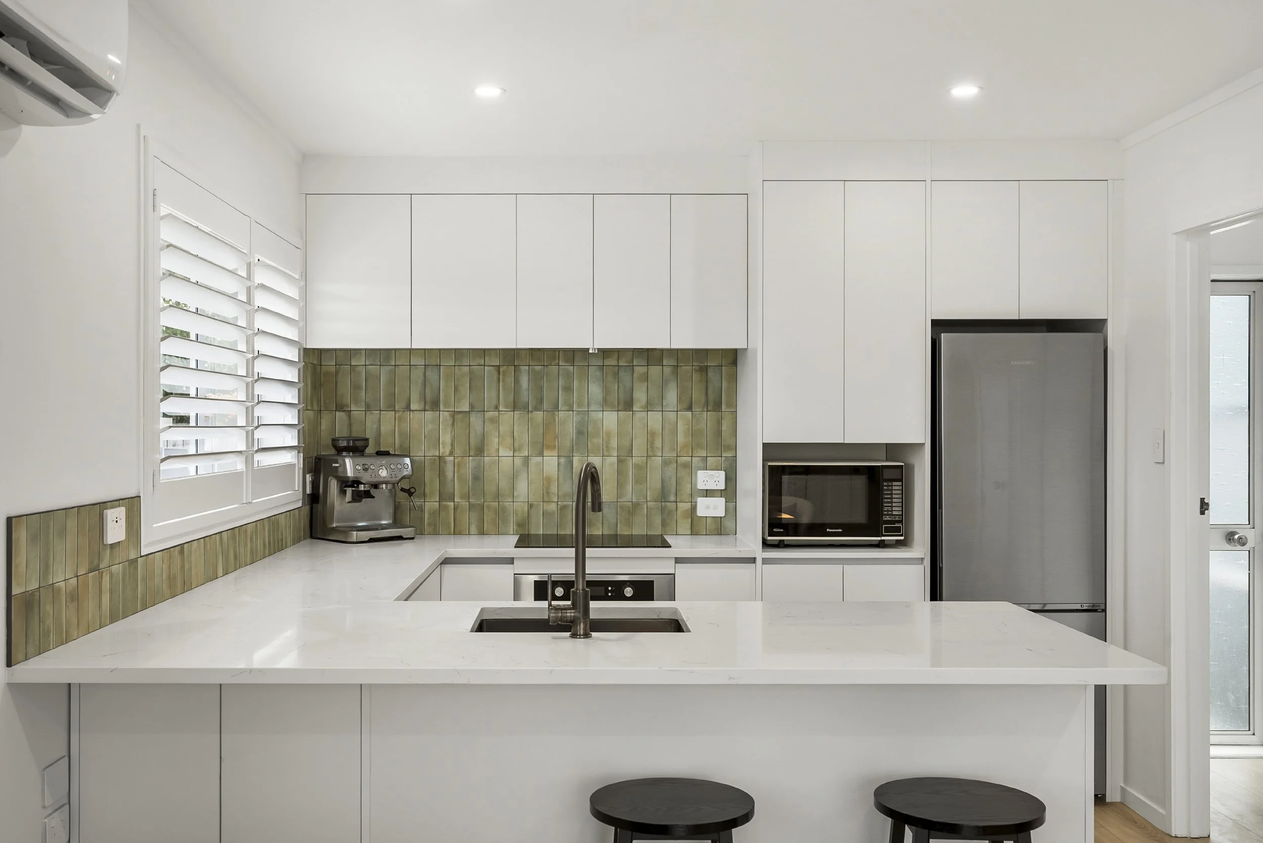 1-24 Bayview Rd-29.jpg