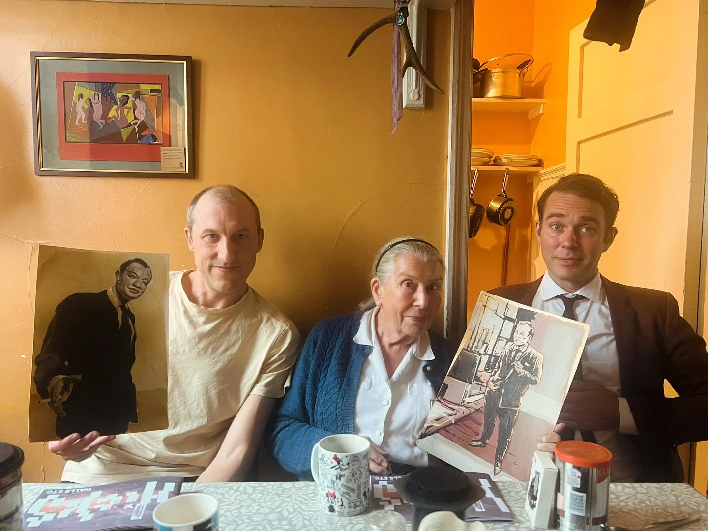 Coffee and paintings with Geraldine and @ed_hicks , an exciting project in the works 🎭

#FrankNorman
#RoughTrade