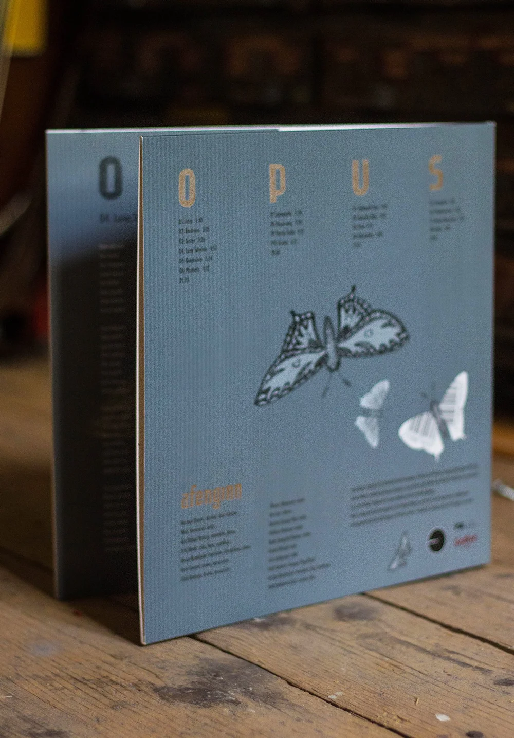 Opus-vinyl-7.JPG