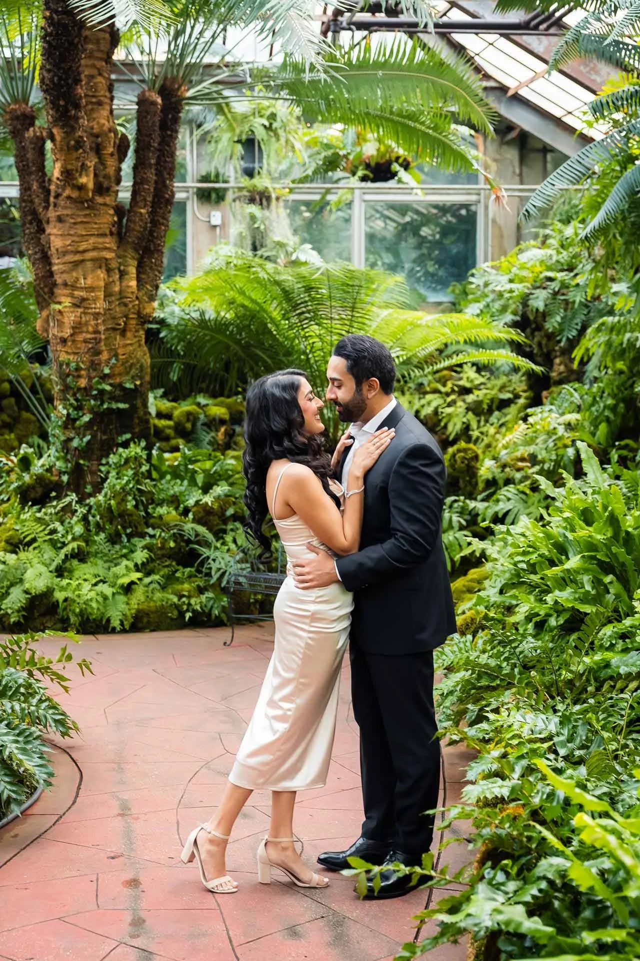 How to Propose at The Lincoln Park Conservatory Chicago — Caleb How to Propose at The Lincoln Park Conservatory Chicago — Caleb