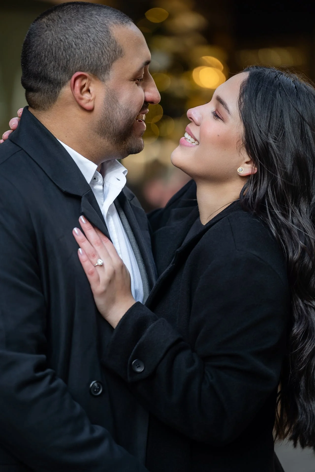 The-Art-Institute-Chicago-Proposal-Engagement-Wedding-Photography3.jpg