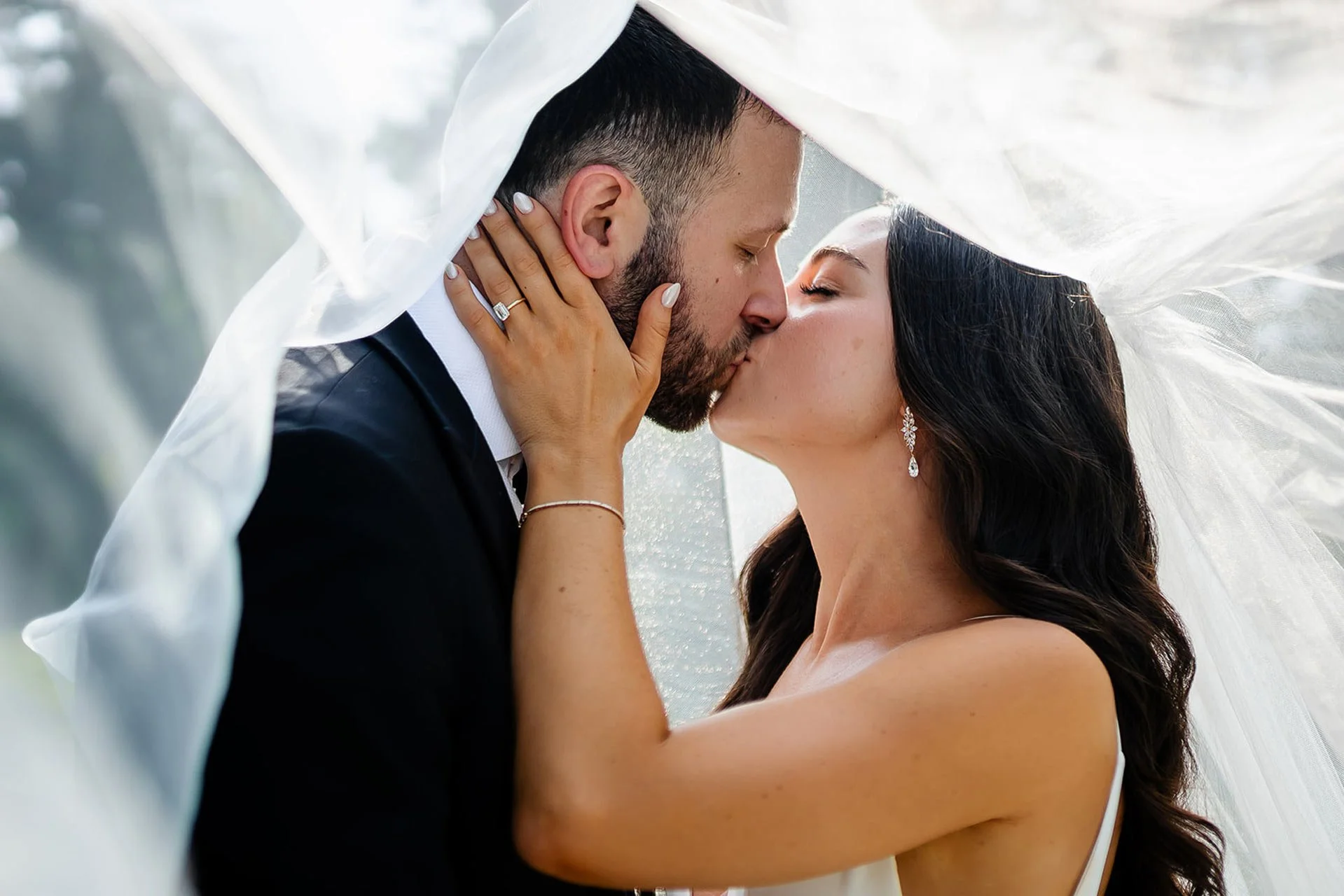 How to Plan Your Wedding Day Timeline in Chicago