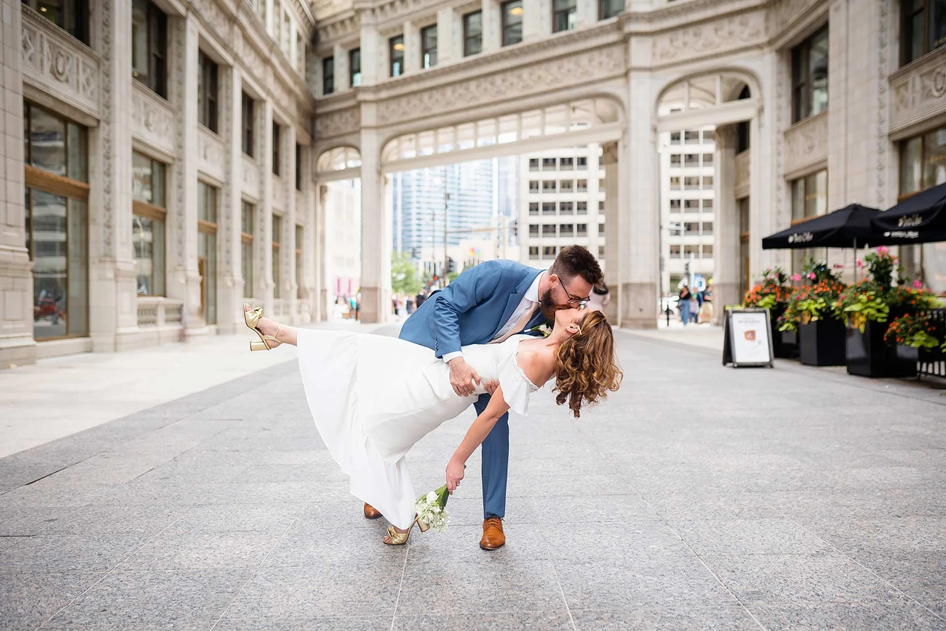 How-to-Plan-Your-Wedding-Day-Timeline-in-Chicago7.jpg