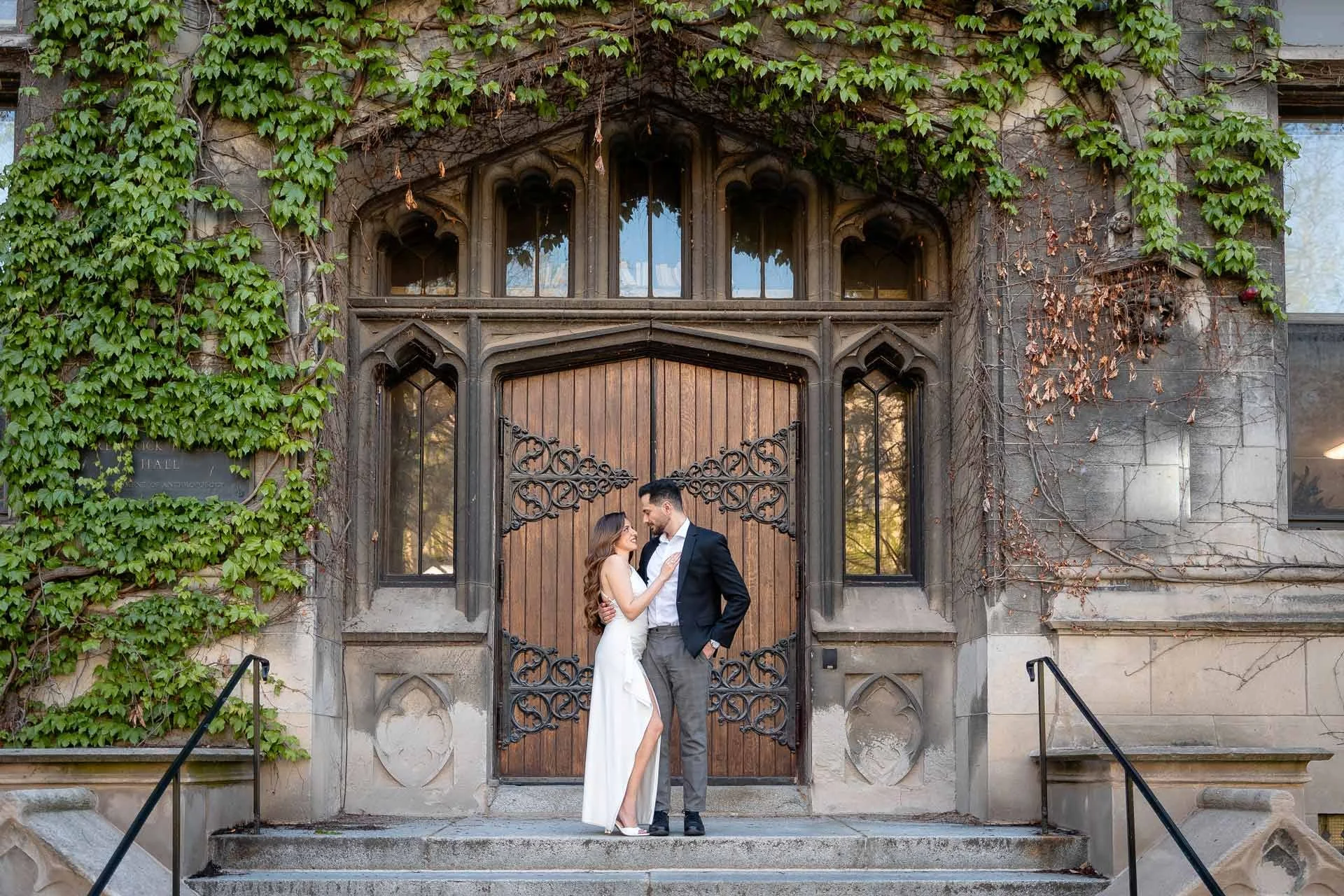 The-University-of-Chicago-Engagement-Photography27.jpg