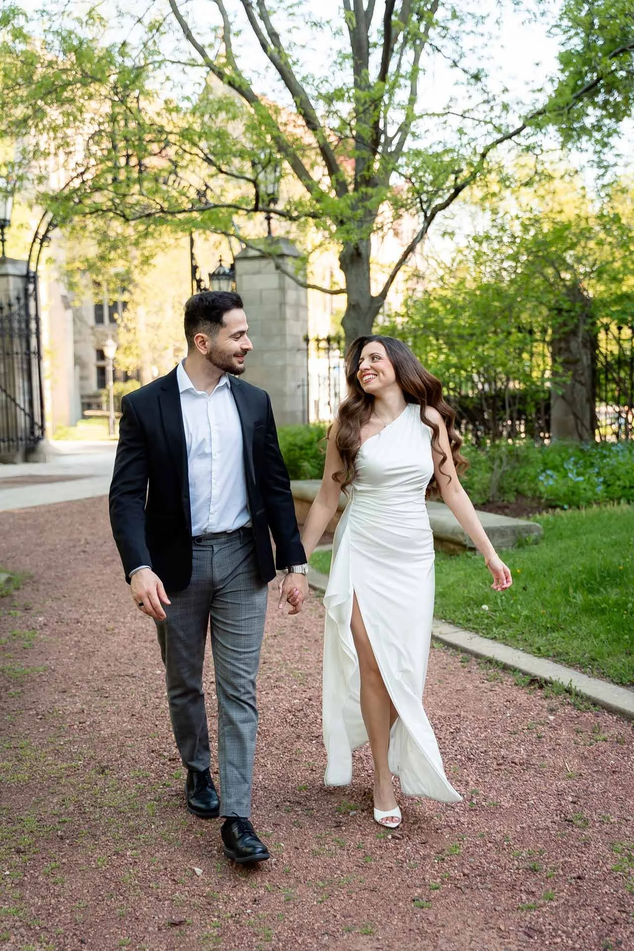 The-University-of-Chicago-Engagement-Photography28.jpg