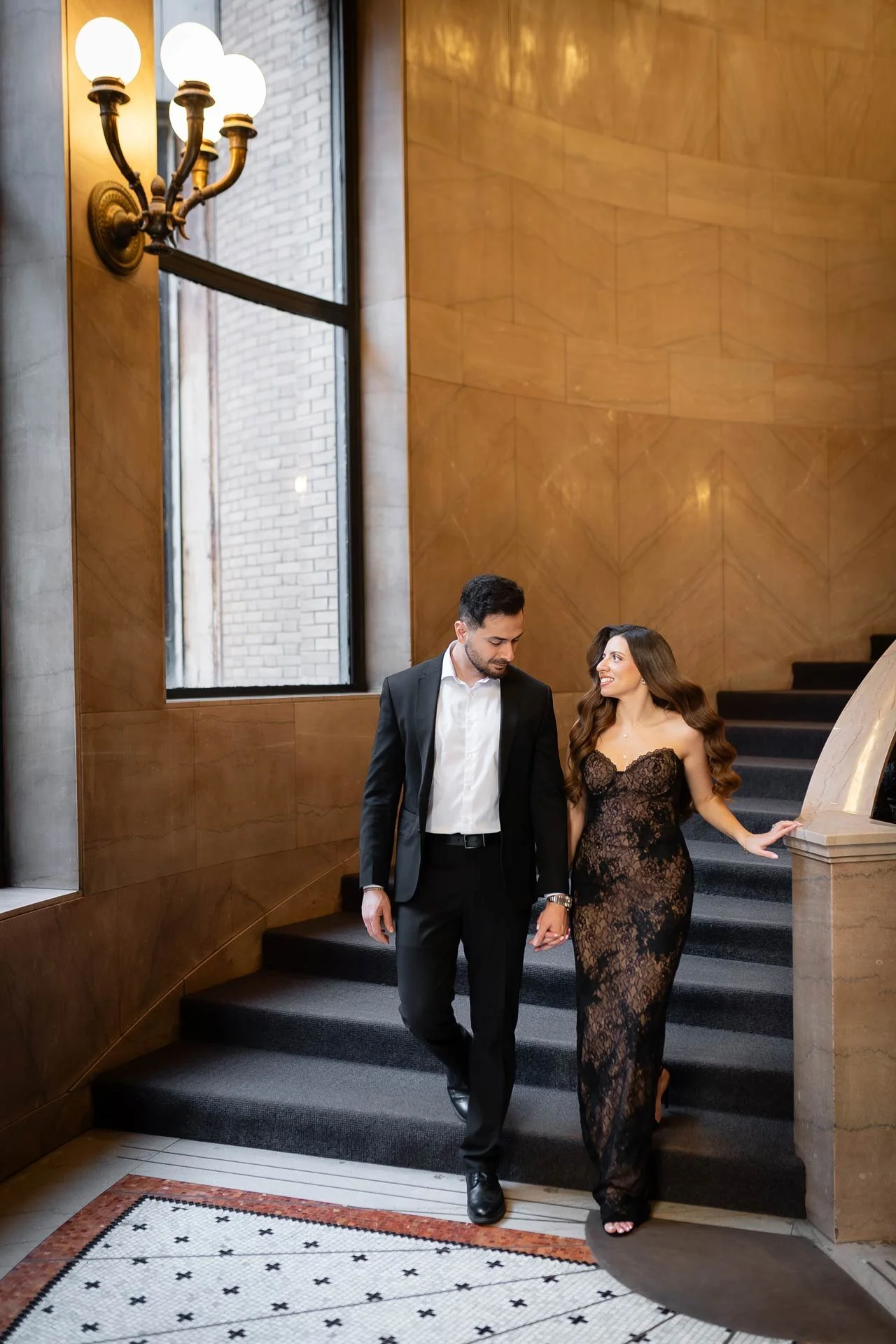 What to Wear Engagement Photos in Chicago Caleb schaftlein photography
