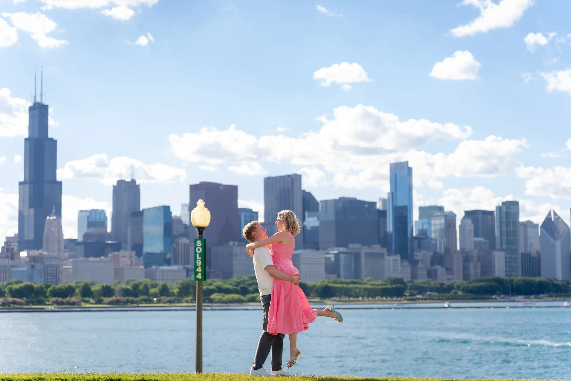 The-Adler-Planetarium-Chicago-Proposal-Engagement-Wedding-Photography8.jpg