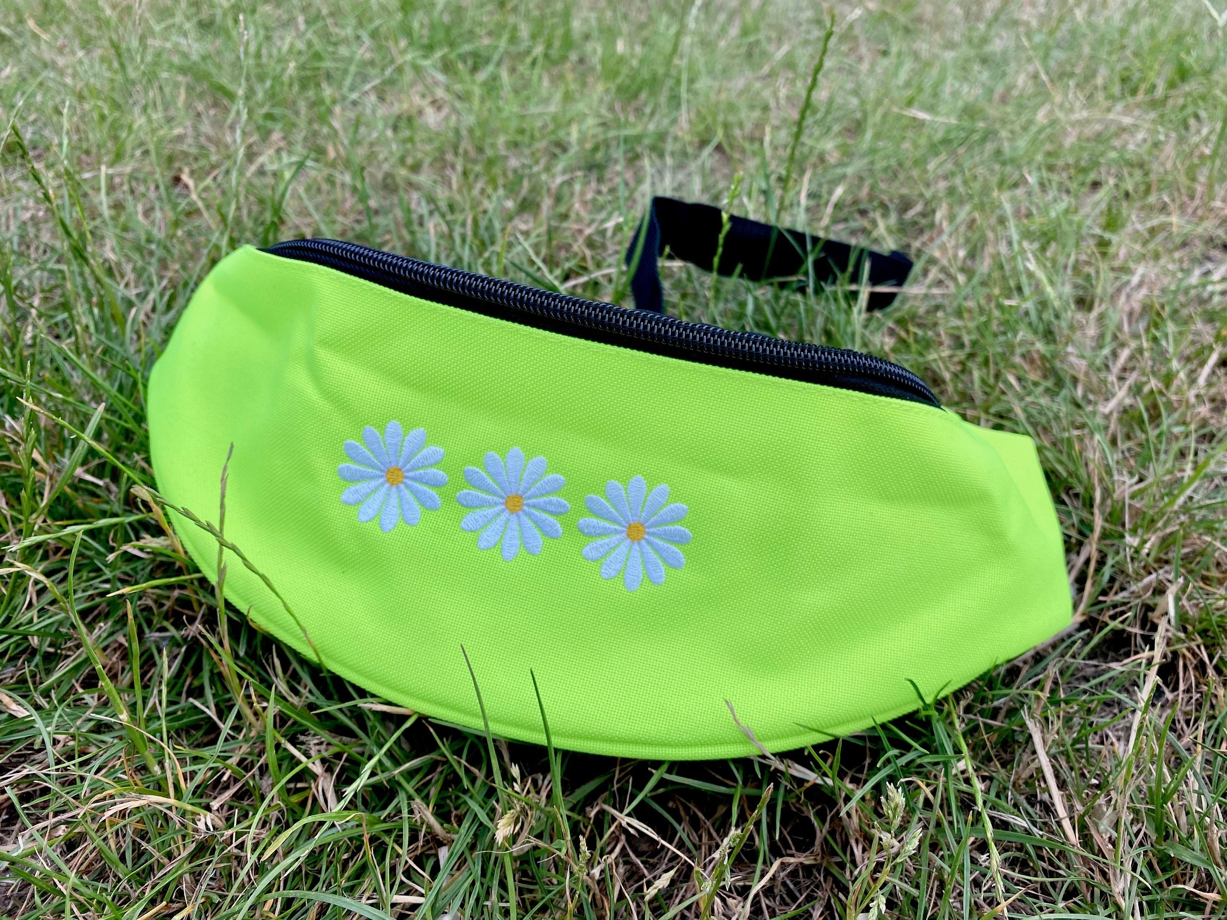 https://i.etsystatic.com/26939045/r/il/028a38/4019596013/il_fullxfull.4019596013_o1d6.jpg