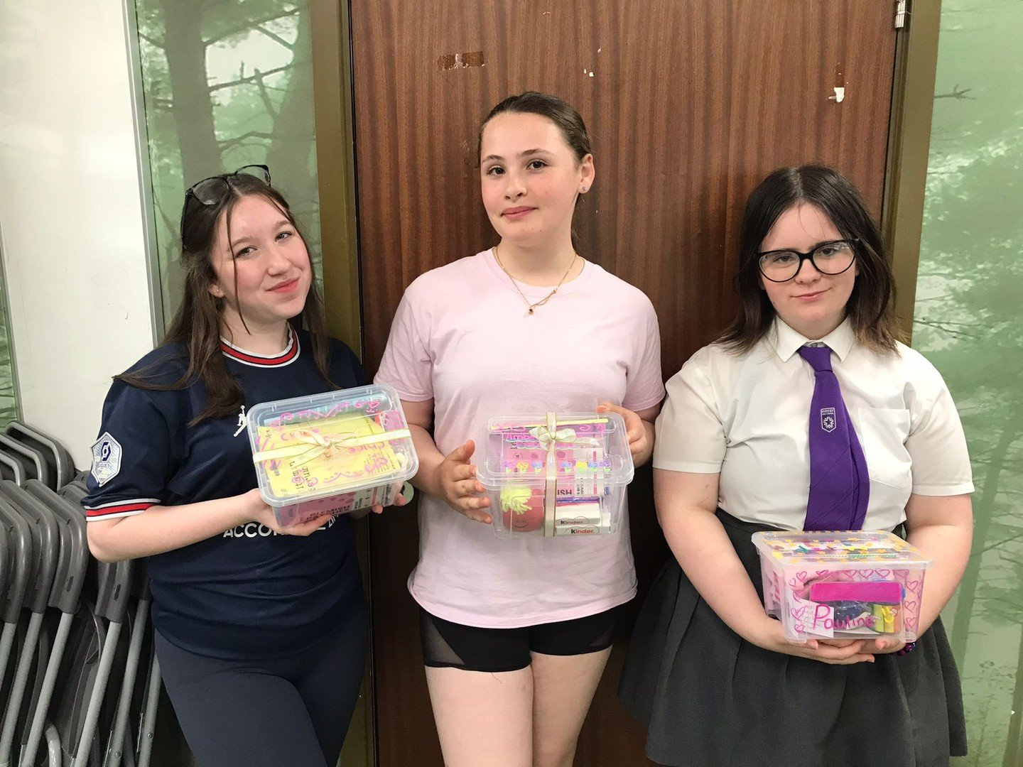 For Mental Health Awareness Week, Me Time dove into the 5 Ways to Wellbeing with engaging activities! 

🌟 **Connect** - Bonding through sharing stories and discovering similarities. 

📚 **Keep Learning** - Crafting self-soothing boxes for relaxatio