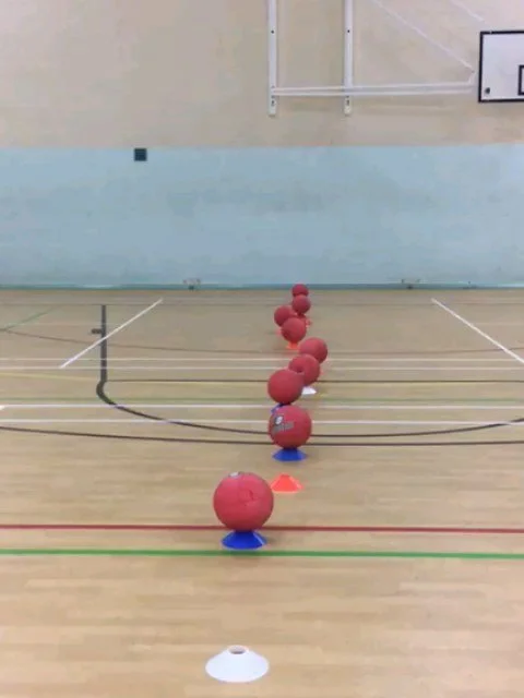 After multiple weeks of continuous requests from our young people...Positive Vibes Programme organised a dodgeball tournament for our college students 🏐🏅

We always knew they were competitive, but we definitely saw a different side of them today. R