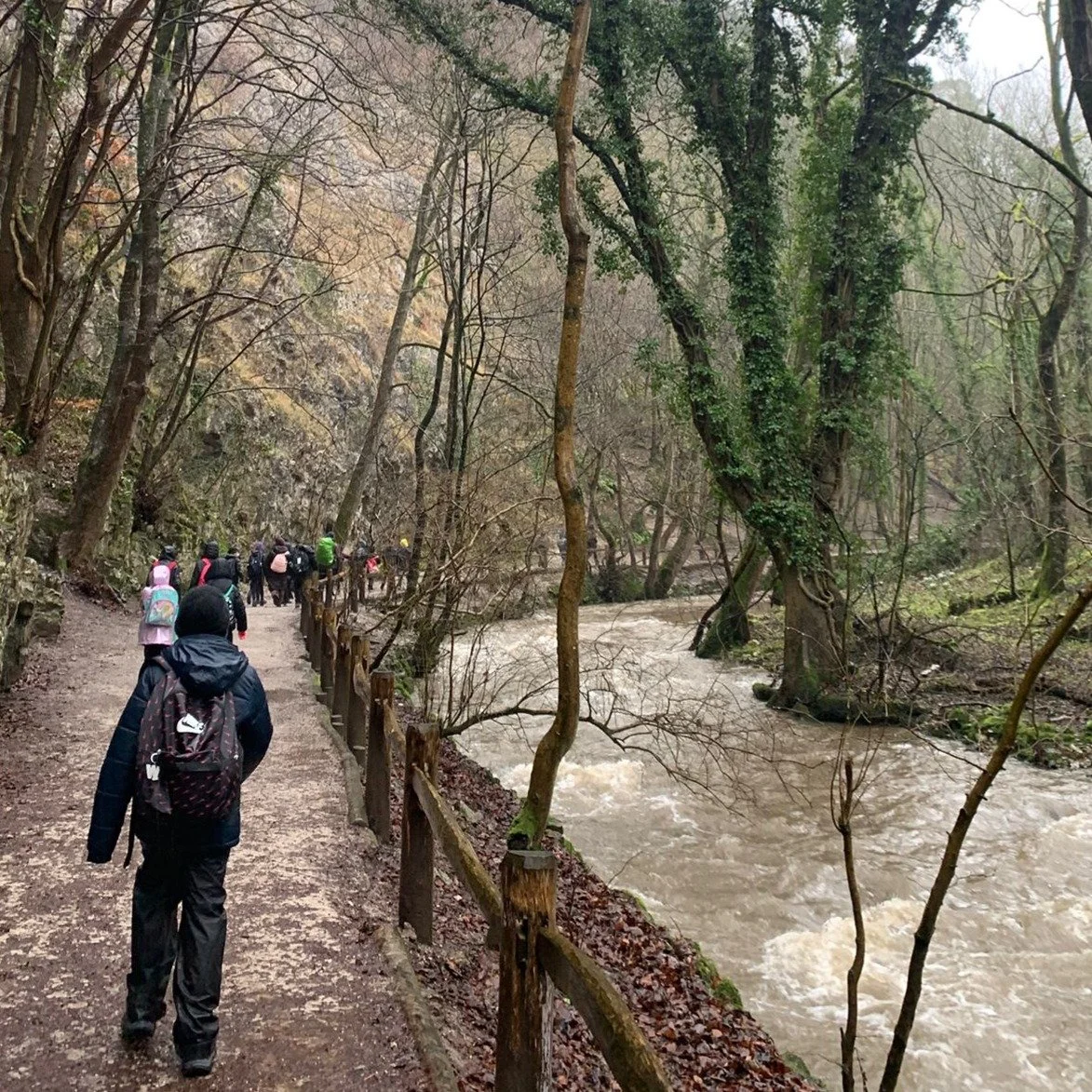 Busy week with Longmoor Primary School. Adventures to Moel Famau (devils gorge), Taylor park for scavenger hunt and climbing wall, Birkenhead Park for orianteering. 
The young people are all working towards their Lord Derby awards- great work!
The ba