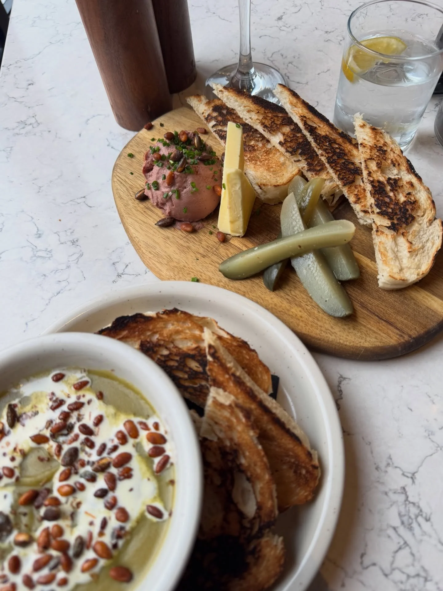 Good food. Good mood. Great Sunday