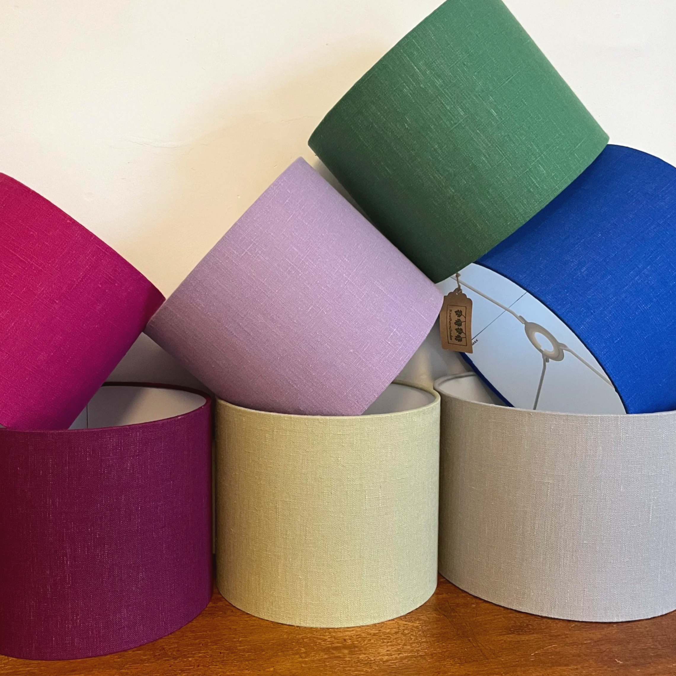Coloured%2525252Blinen%2525252Blampshades.png