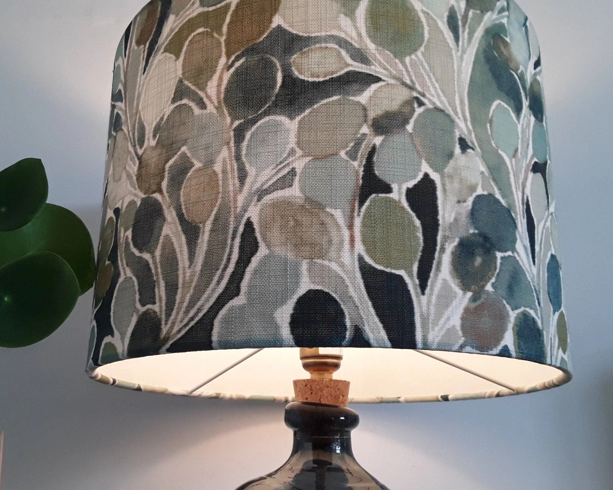 Lampshade%252BMardi%252Bgras%25252C%252Bjade%252Bleaves%252B%2525289%252529.jpg