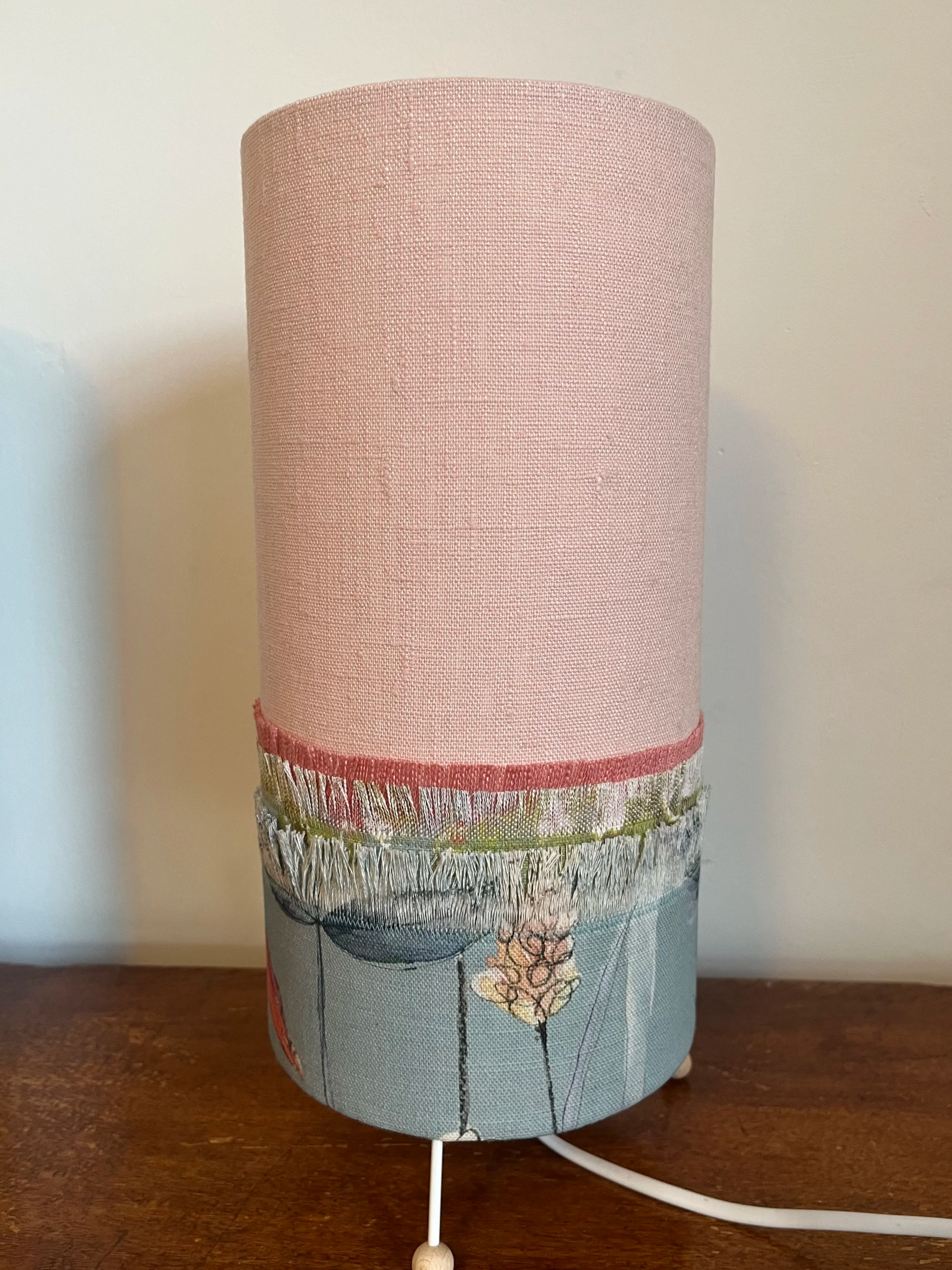Applique+linen+lamp+%284%29.png