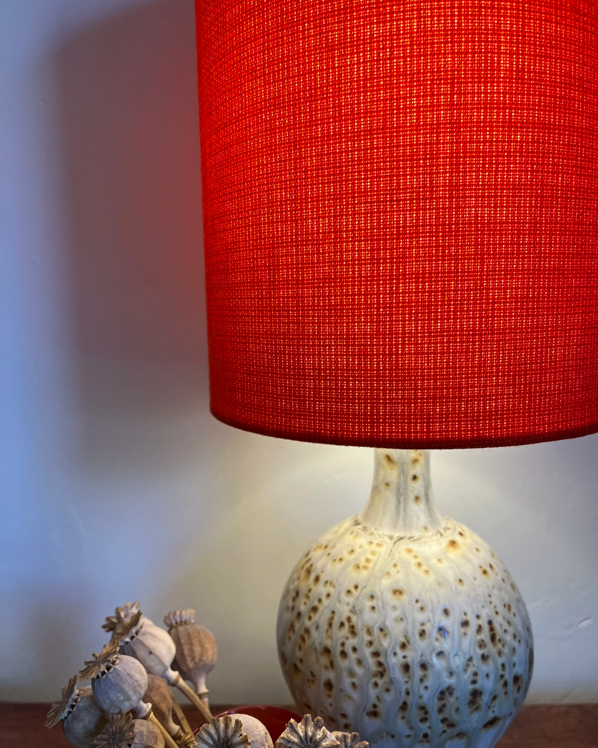 Bright+orange+lampshade+%284%29.png