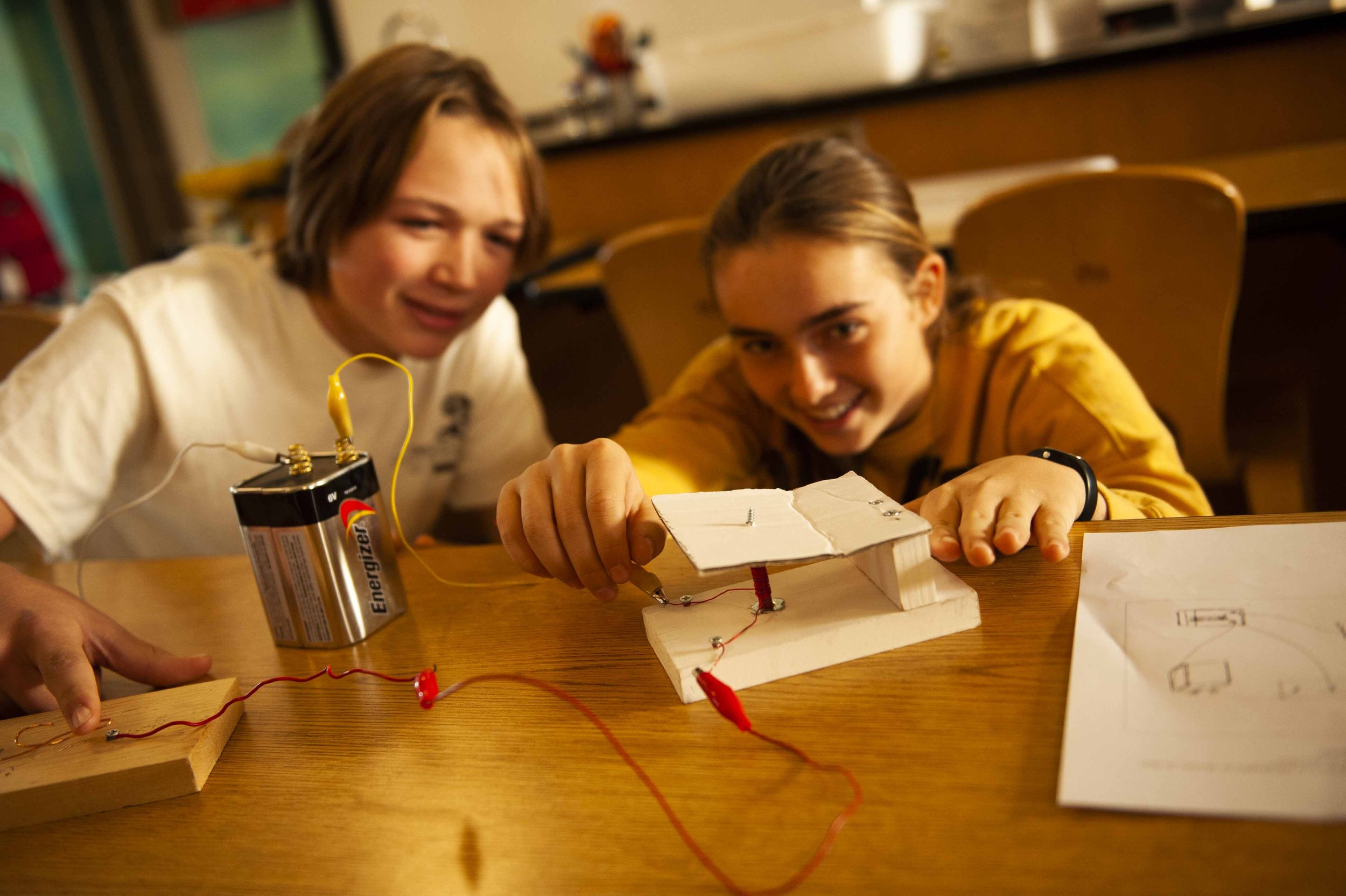 Middle School (Grades 6 8) Sacramento Waldorf School Middle School (Grades 6 8) Sacramento Waldorf School
